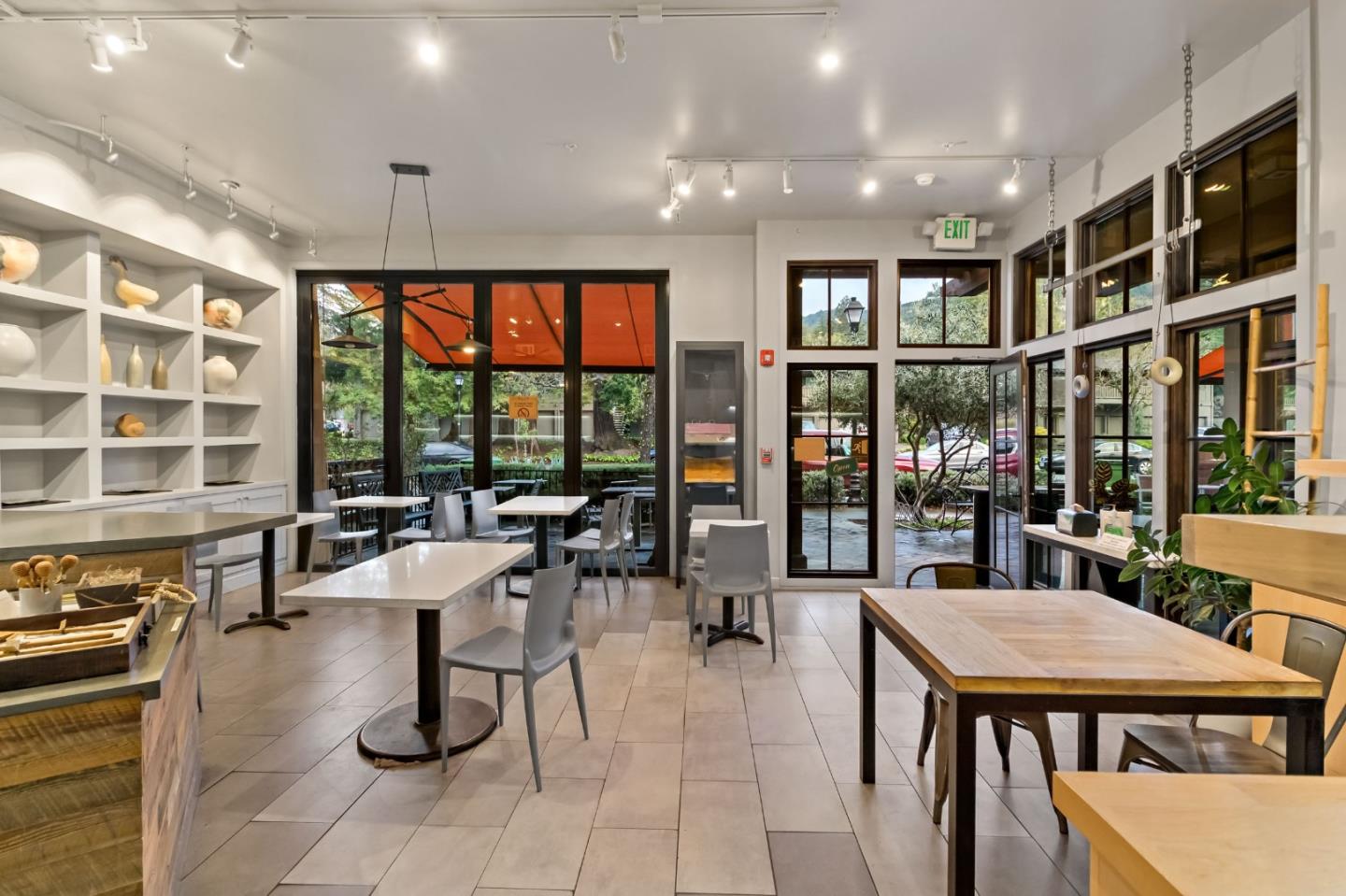 Detail Gallery Image 6 of 10 For 14663 Big Basin Way, Saratoga,  CA 95070 - – Beds | – Baths