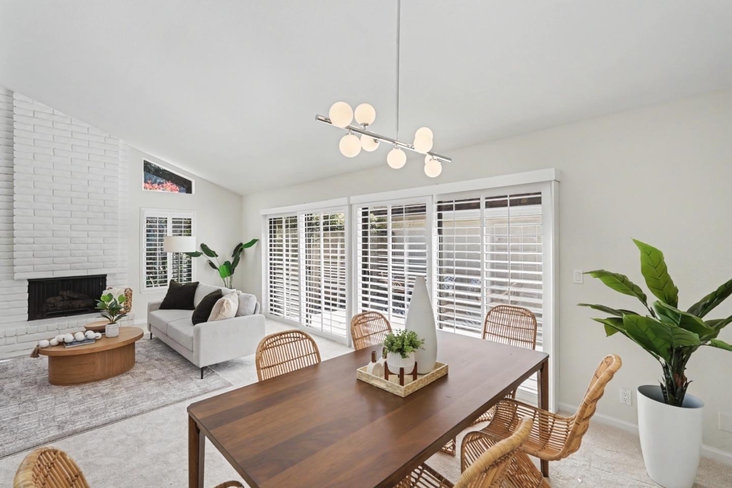 Detail Gallery Image 11 of 57 For 19816 Vineyard Ln, Saratoga,  CA 95070 - 3 Beds | 2 Baths