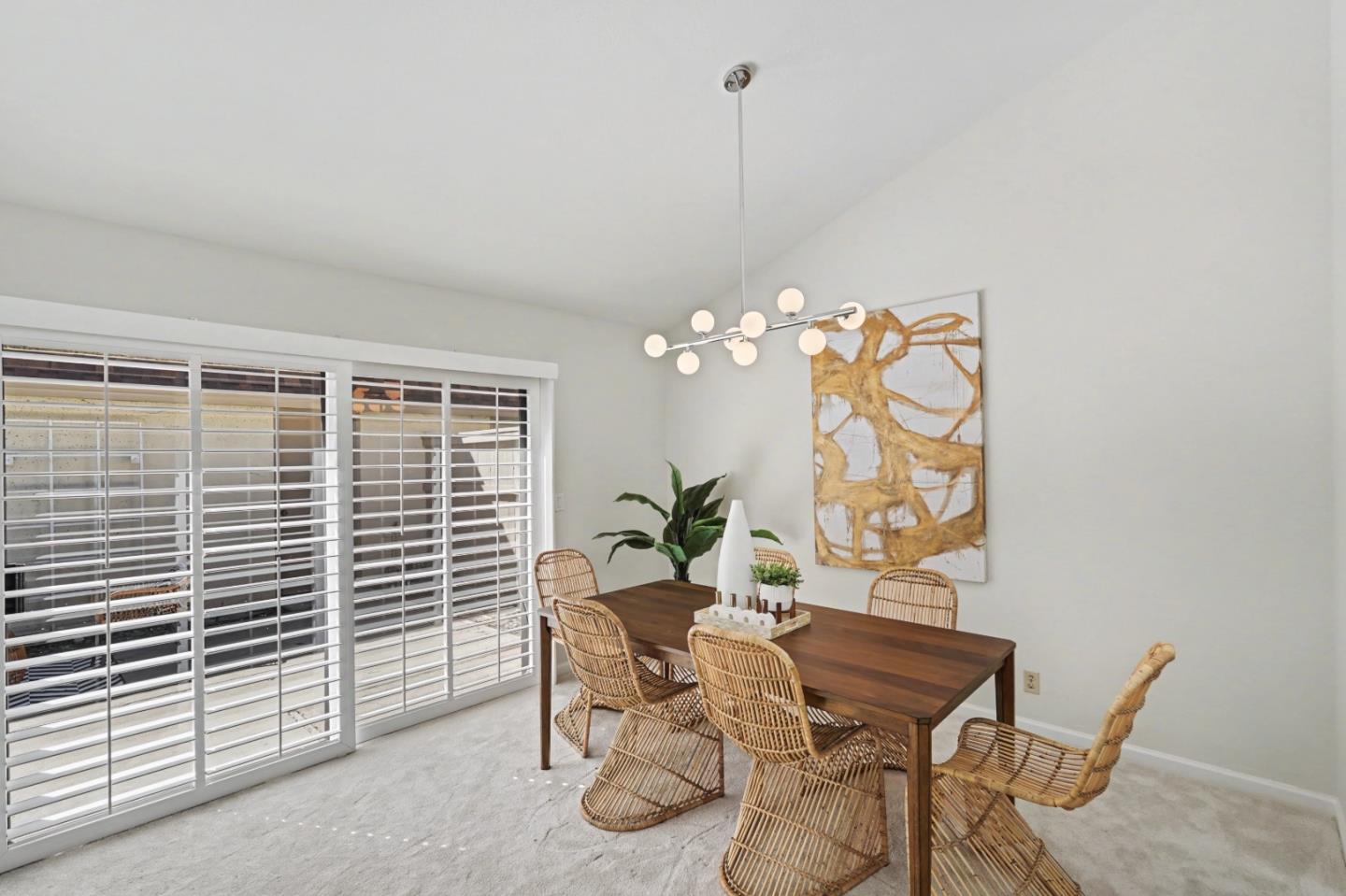 Detail Gallery Image 12 of 57 For 19816 Vineyard Ln, Saratoga,  CA 95070 - 3 Beds | 2 Baths