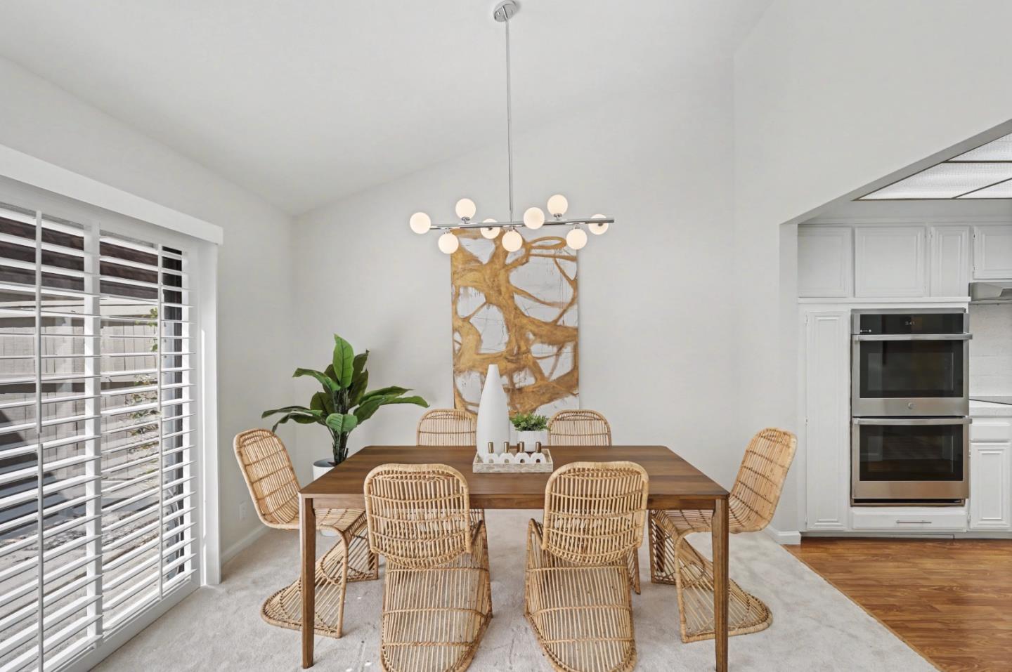 Detail Gallery Image 13 of 57 For 19816 Vineyard Ln, Saratoga,  CA 95070 - 3 Beds | 2 Baths