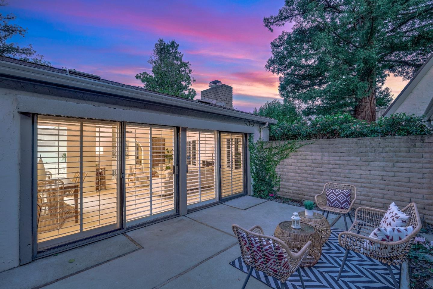 Detail Gallery Image 15 of 57 For 19816 Vineyard Ln, Saratoga,  CA 95070 - 3 Beds | 2 Baths