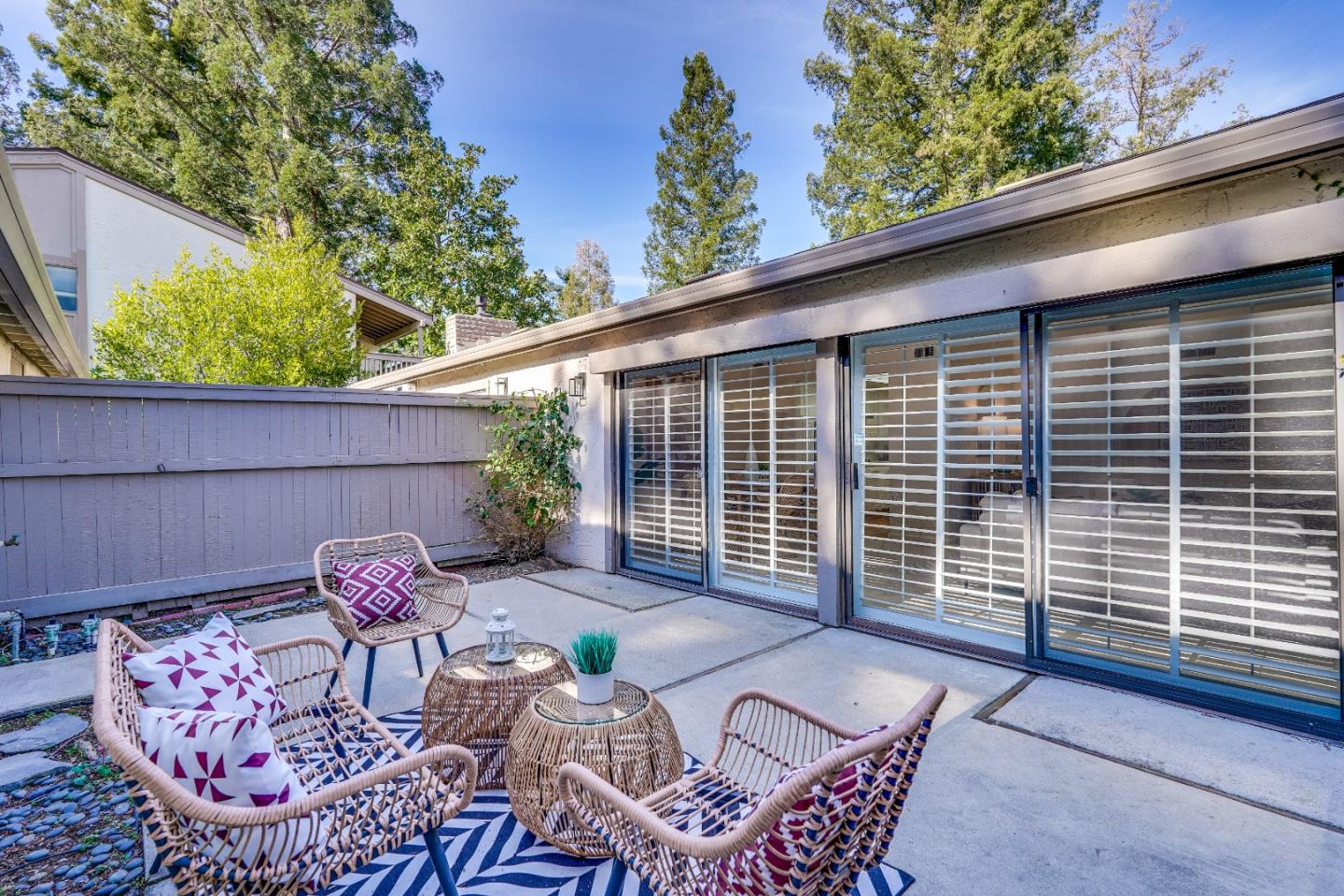 Detail Gallery Image 17 of 57 For 19816 Vineyard Ln, Saratoga,  CA 95070 - 3 Beds | 2 Baths