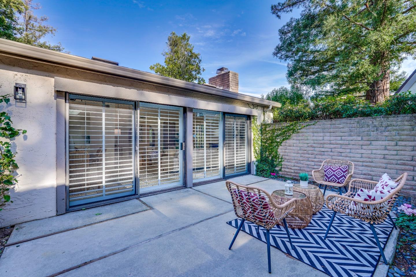 Detail Gallery Image 18 of 57 For 19816 Vineyard Ln, Saratoga,  CA 95070 - 3 Beds | 2 Baths