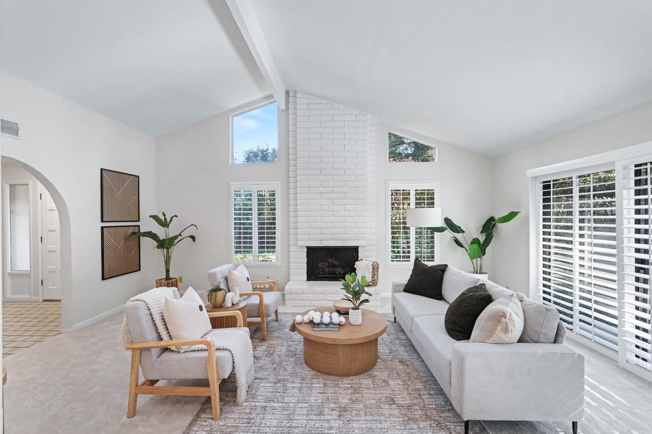 Detail Gallery Image 2 of 57 For 19816 Vineyard Ln, Saratoga,  CA 95070 - 3 Beds | 2 Baths