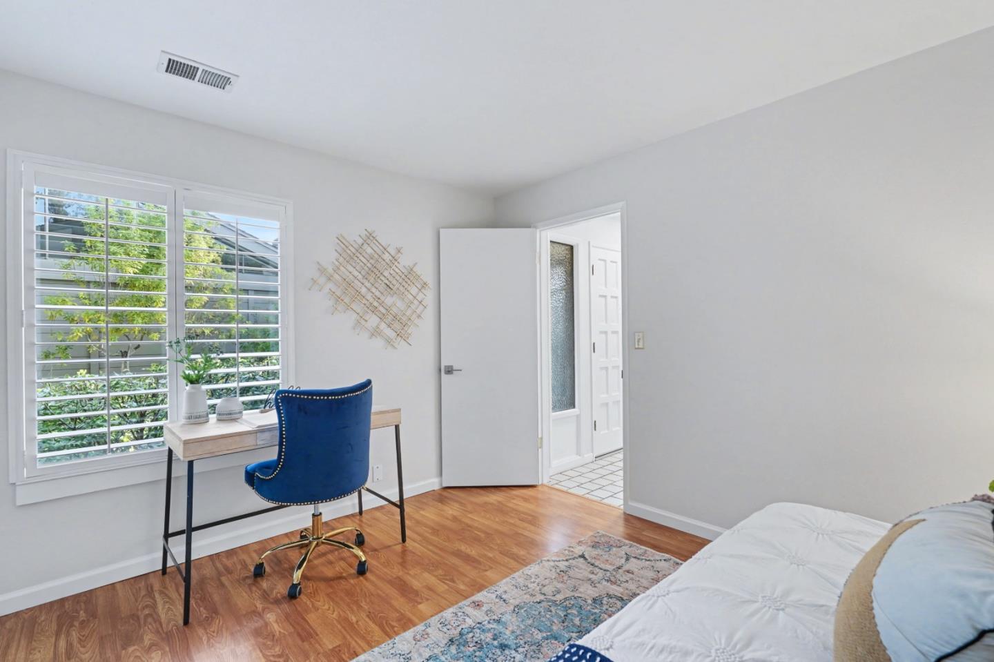 Detail Gallery Image 37 of 57 For 19816 Vineyard Ln, Saratoga,  CA 95070 - 3 Beds | 2 Baths