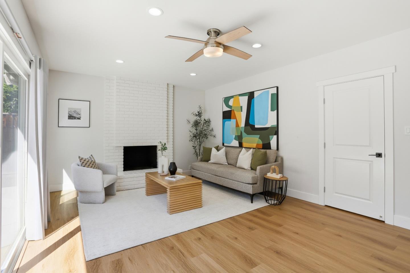 Detail Gallery Image 10 of 35 For 1224 Harvest Rd, Pleasanton,  CA 94566 - 4 Beds | 2/1 Baths