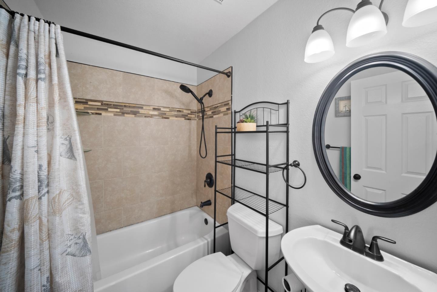 Detail Gallery Image 19 of 32 For 111 Bean Creek Rd #180,  Scotts Valley,  CA 95066 - 2 Beds | 2/1 Baths