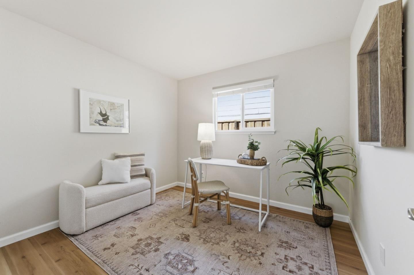 Detail Gallery Image 15 of 37 For 1932 Lotman Dr, Santa Cruz,  CA 95062 - 4 Beds | 2 Baths