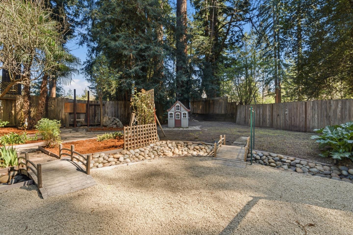 Detail Gallery Image 32 of 73 For 120 Madrona Way, Ben Lomond,  CA 95005 - 2 Beds | 2 Baths