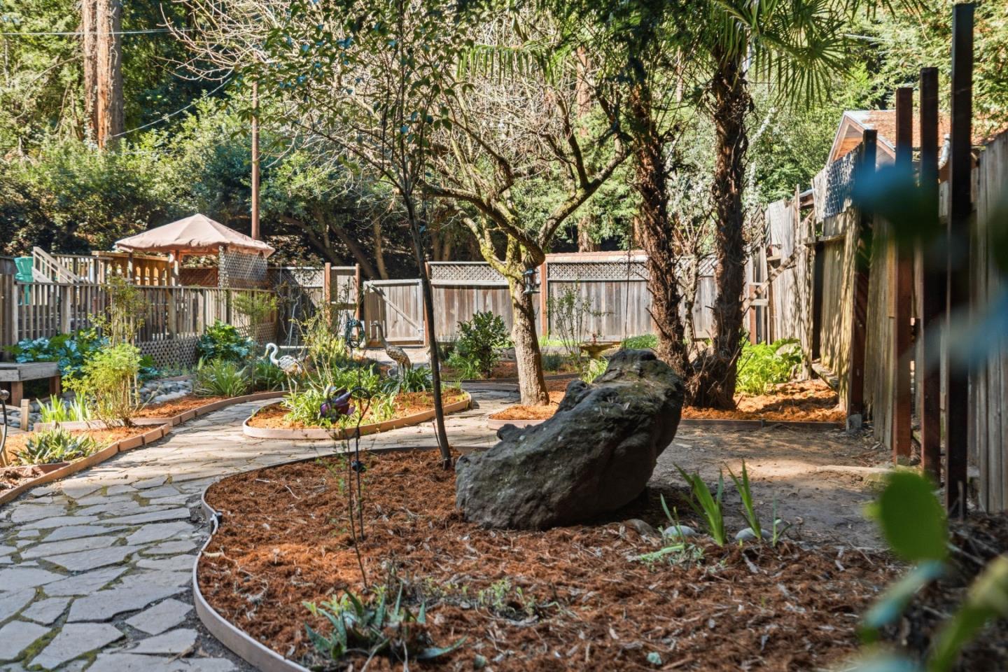 Detail Gallery Image 34 of 73 For 120 Madrona Way, Ben Lomond,  CA 95005 - 2 Beds | 2 Baths