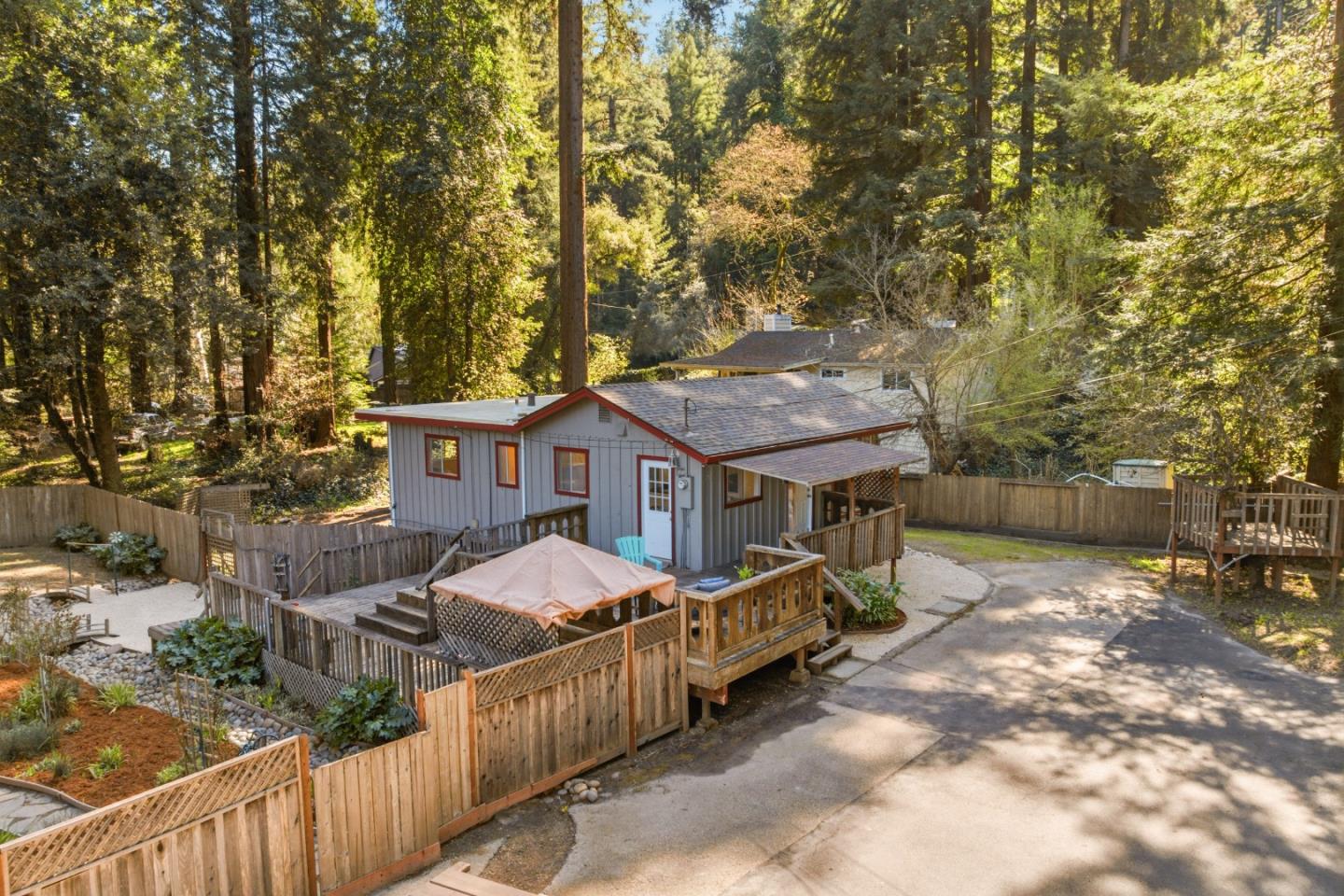 Detail Gallery Image 47 of 73 For 120 Madrona Way, Ben Lomond,  CA 95005 - 2 Beds | 2 Baths