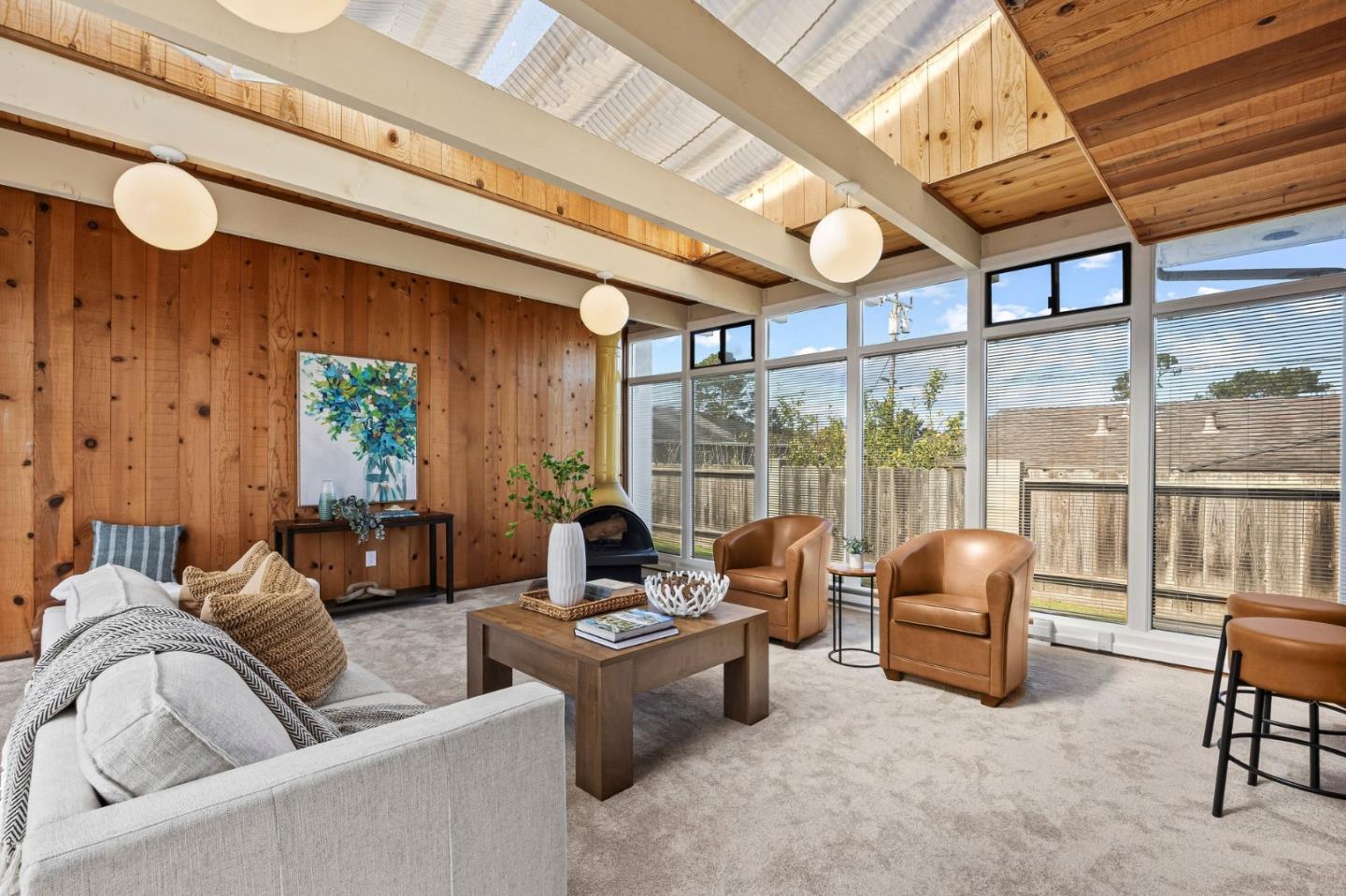 Detail Gallery Image 22 of 52 For 881 Terry St, Monterey,  CA 93940 - 3 Beds | 2/1 Baths