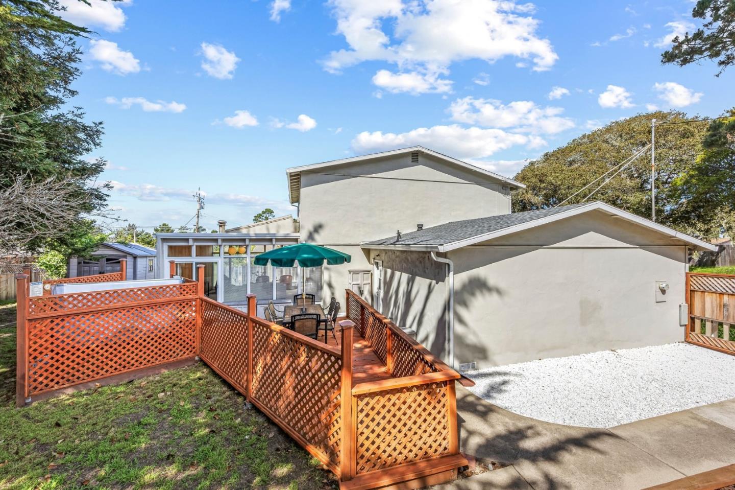 Detail Gallery Image 38 of 52 For 881 Terry St, Monterey,  CA 93940 - 3 Beds | 2/1 Baths