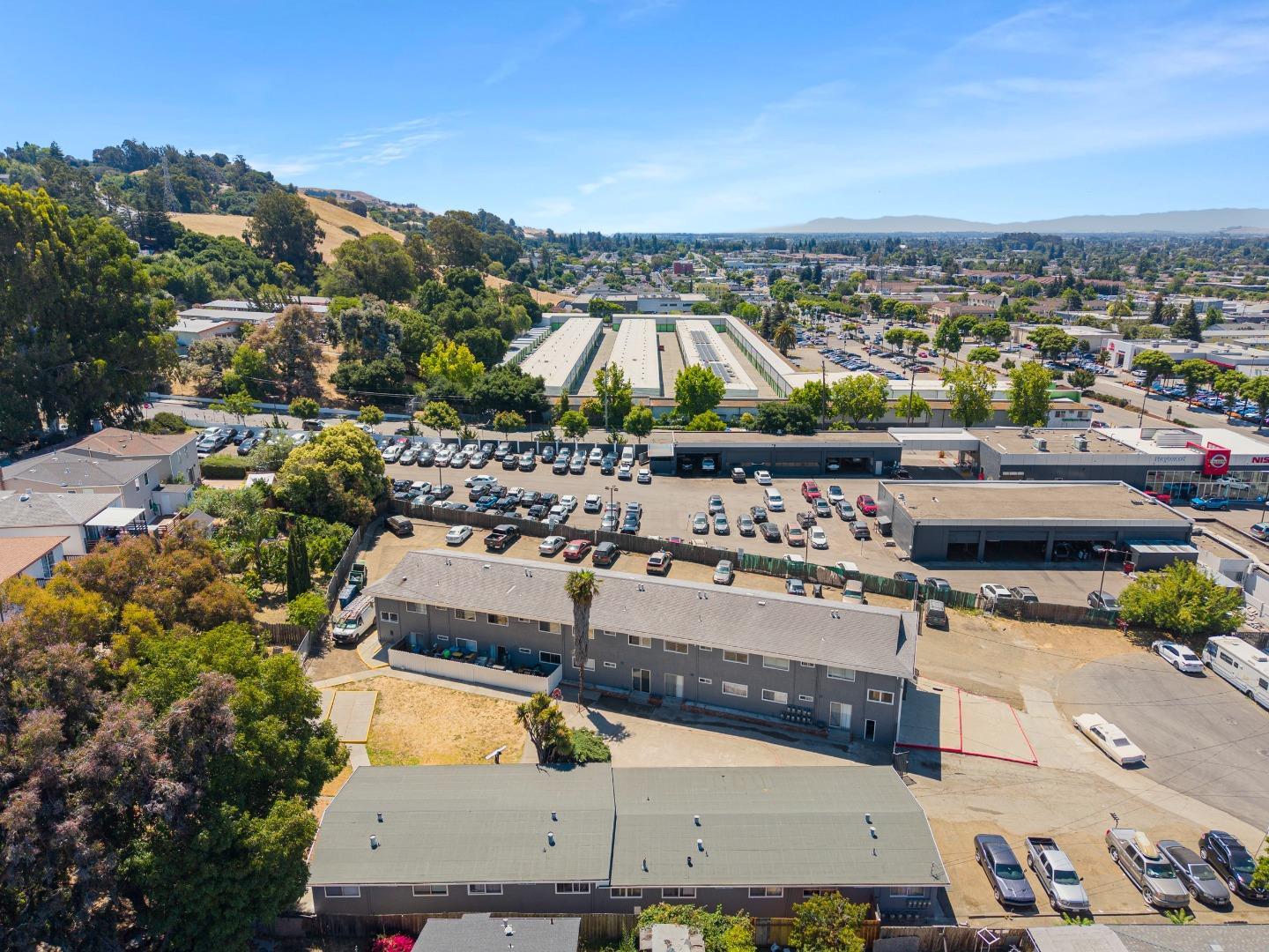 Detail Gallery Image 27 of 32 For 24598 Sybil Ave, Hayward,  CA 94542 - – Beds | – Baths