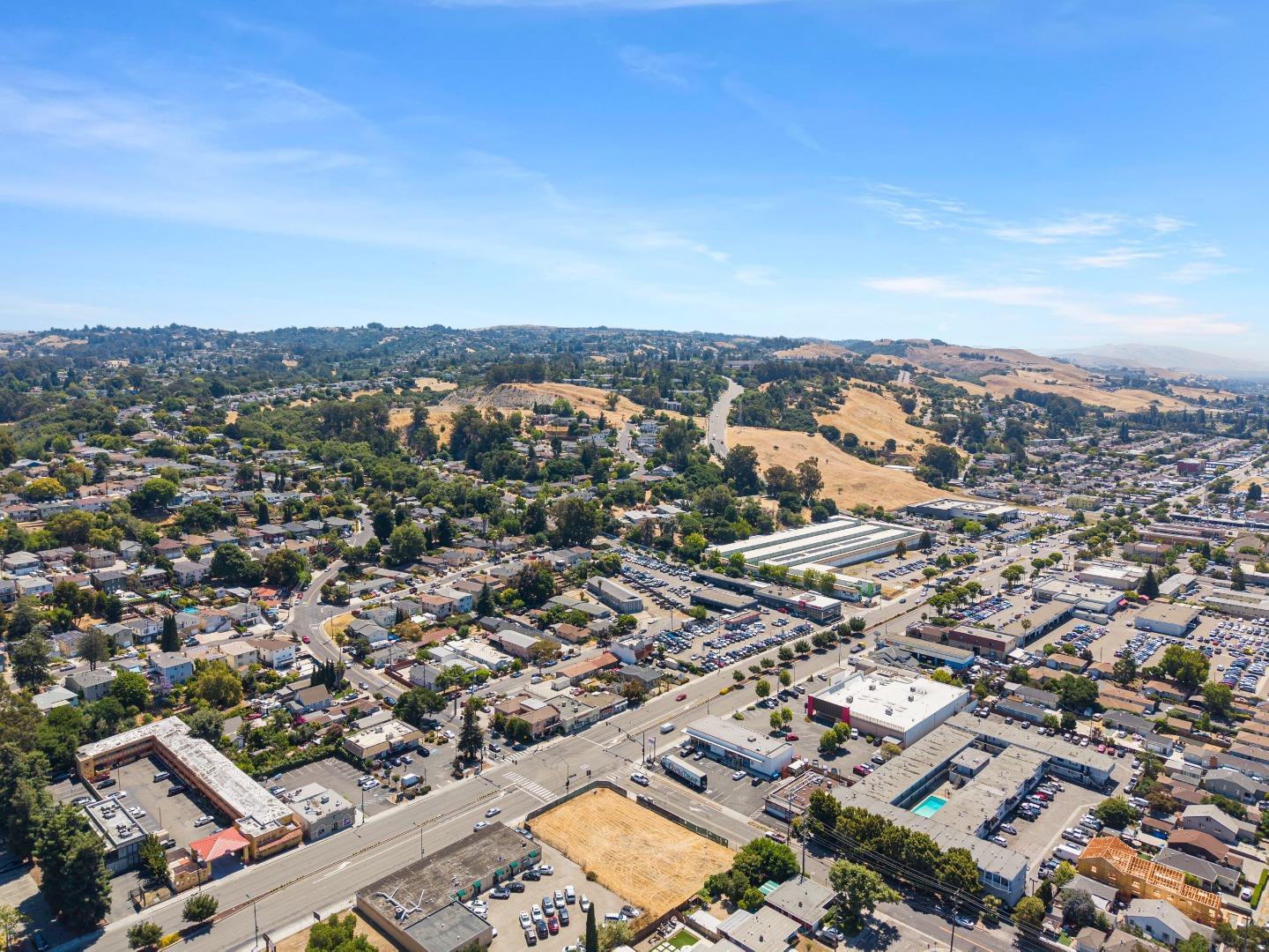 Detail Gallery Image 30 of 32 For 24598 Sybil Ave, Hayward,  CA 94542 - – Beds | – Baths