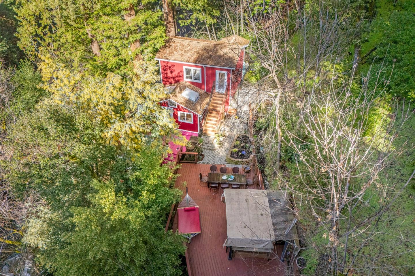 Detail Gallery Image 2 of 47 For 19495 Beardsley Rd, Los Gatos,  CA 95033 - 2 Beds | 2 Baths