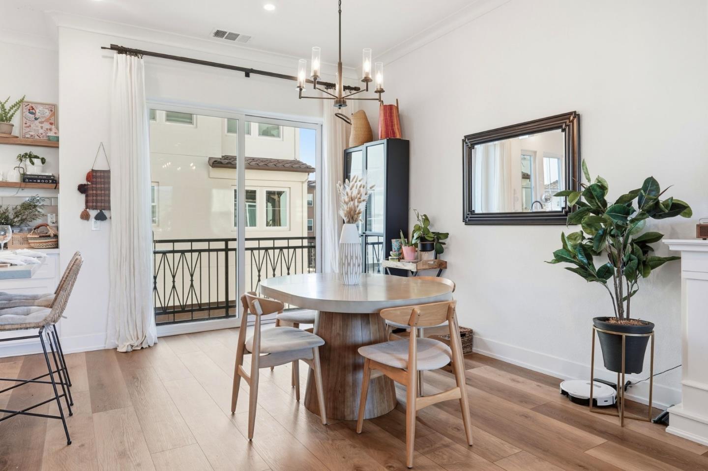 Photo #10: ML82037934 Listing: Photo #10