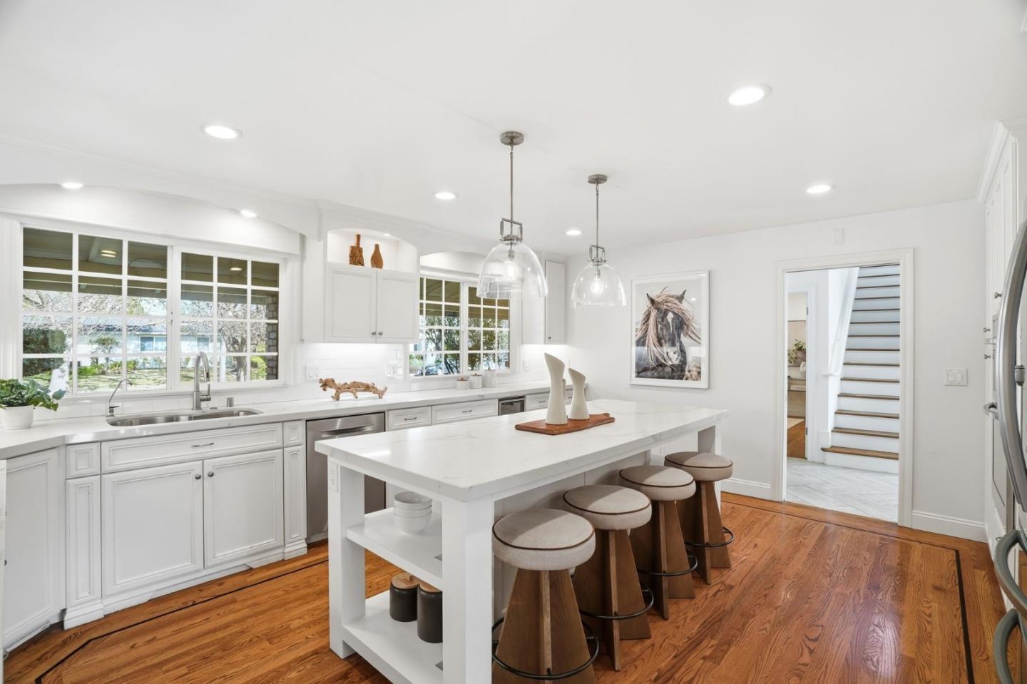 Detail Gallery Image 11 of 75 For 2273 Glenkirk Dr, San Jose,  CA 95124 - 5 Beds | 4 Baths