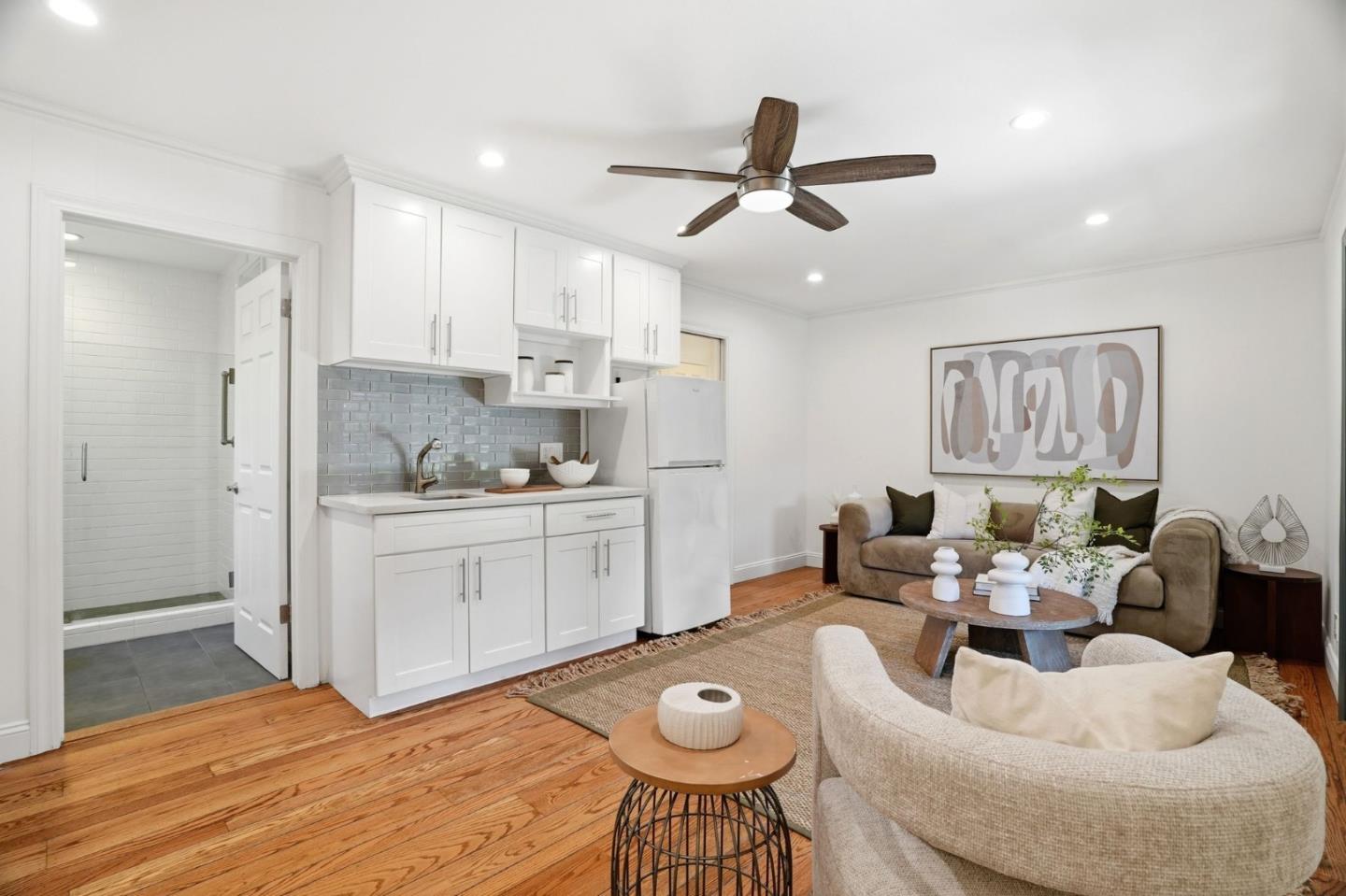 Detail Gallery Image 19 of 75 For 2273 Glenkirk Dr, San Jose,  CA 95124 - 5 Beds | 4 Baths