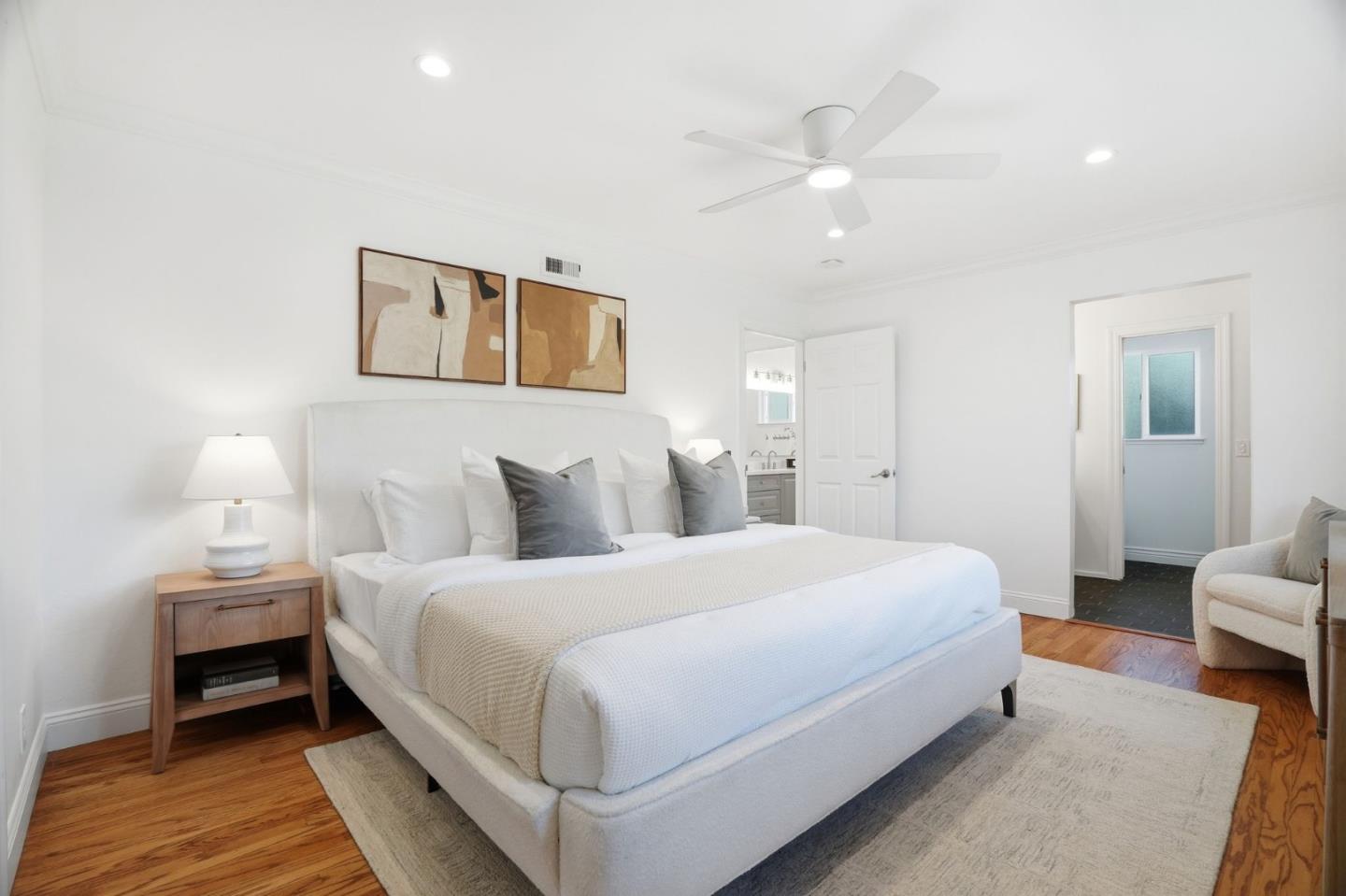 Detail Gallery Image 26 of 75 For 2273 Glenkirk Dr, San Jose,  CA 95124 - 5 Beds | 4 Baths