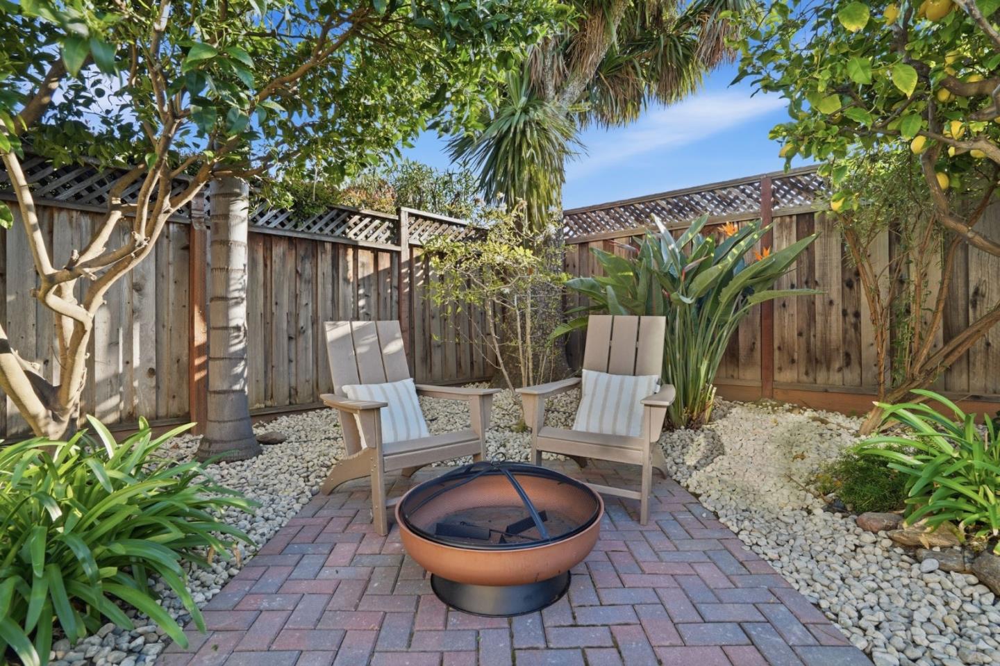 Detail Gallery Image 50 of 75 For 2273 Glenkirk Dr, San Jose,  CA 95124 - 5 Beds | 4 Baths