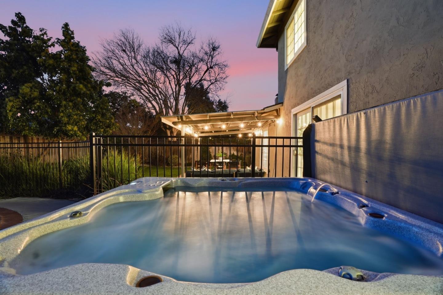 Detail Gallery Image 54 of 75 For 2273 Glenkirk Dr, San Jose,  CA 95124 - 5 Beds | 4 Baths