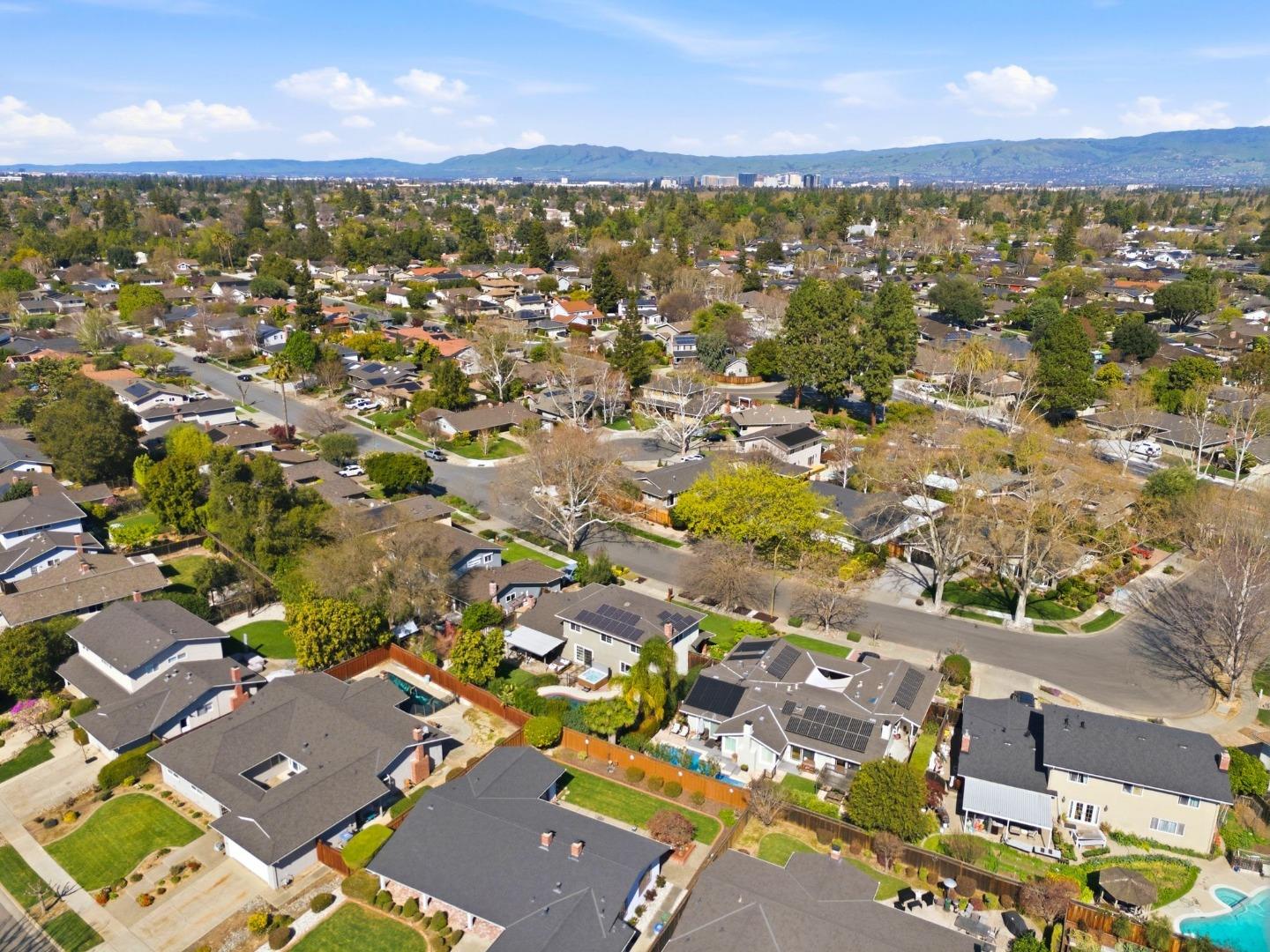 Detail Gallery Image 72 of 75 For 2273 Glenkirk Dr, San Jose,  CA 95124 - 5 Beds | 4 Baths