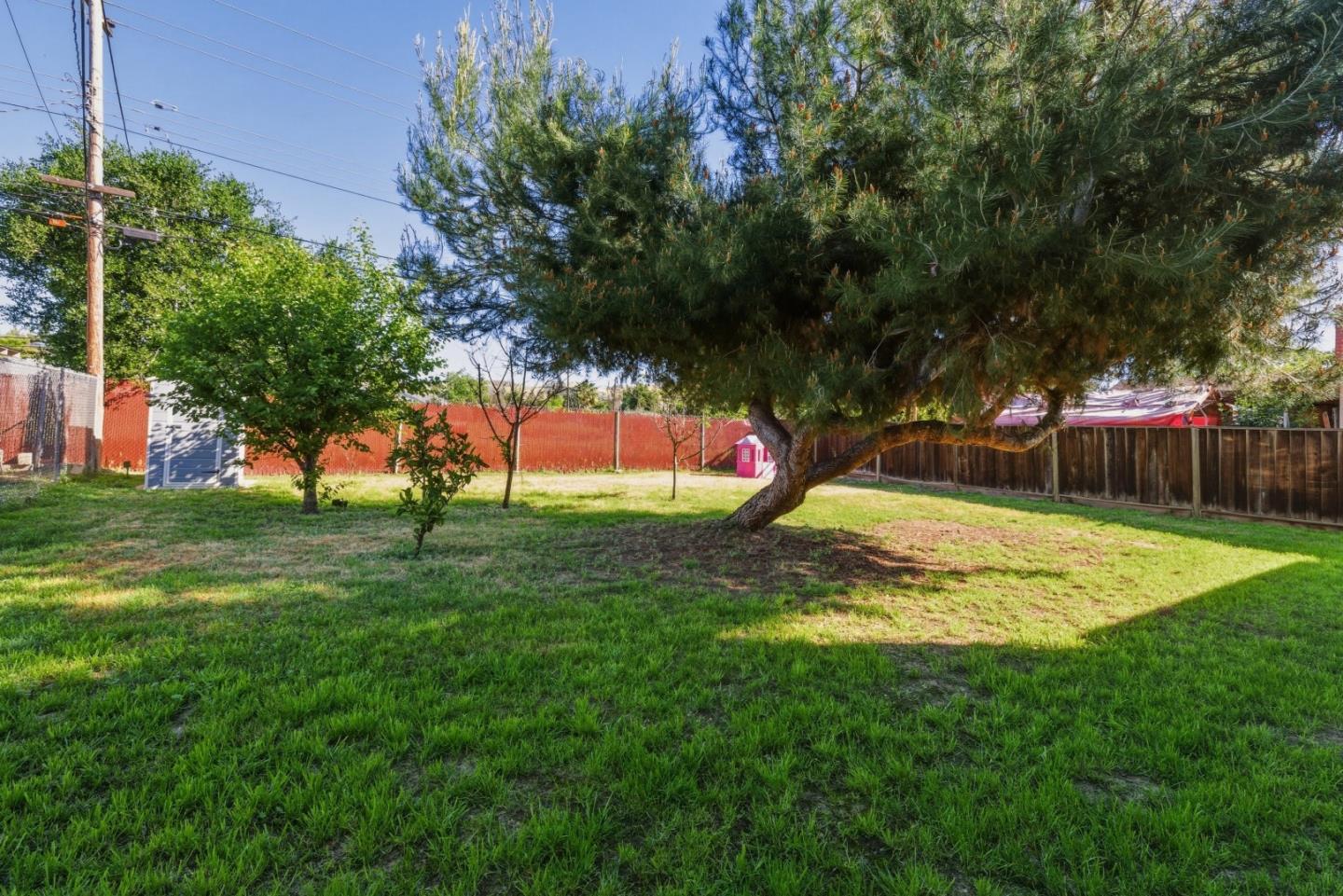 Detail Gallery Image 39 of 50 For 411 Grey Ghost Ave, San Jose,  CA 95111 - 3 Beds | 2/1 Baths