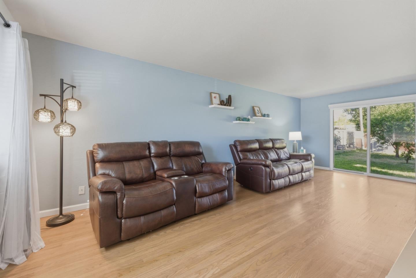 Detail Gallery Image 4 of 50 For 411 Grey Ghost Ave, San Jose,  CA 95111 - 3 Beds | 2/1 Baths