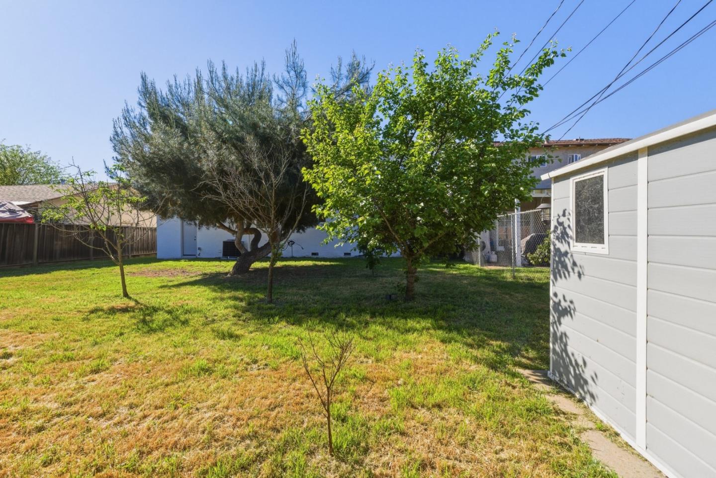 Detail Gallery Image 41 of 50 For 411 Grey Ghost Ave, San Jose,  CA 95111 - 3 Beds | 2/1 Baths