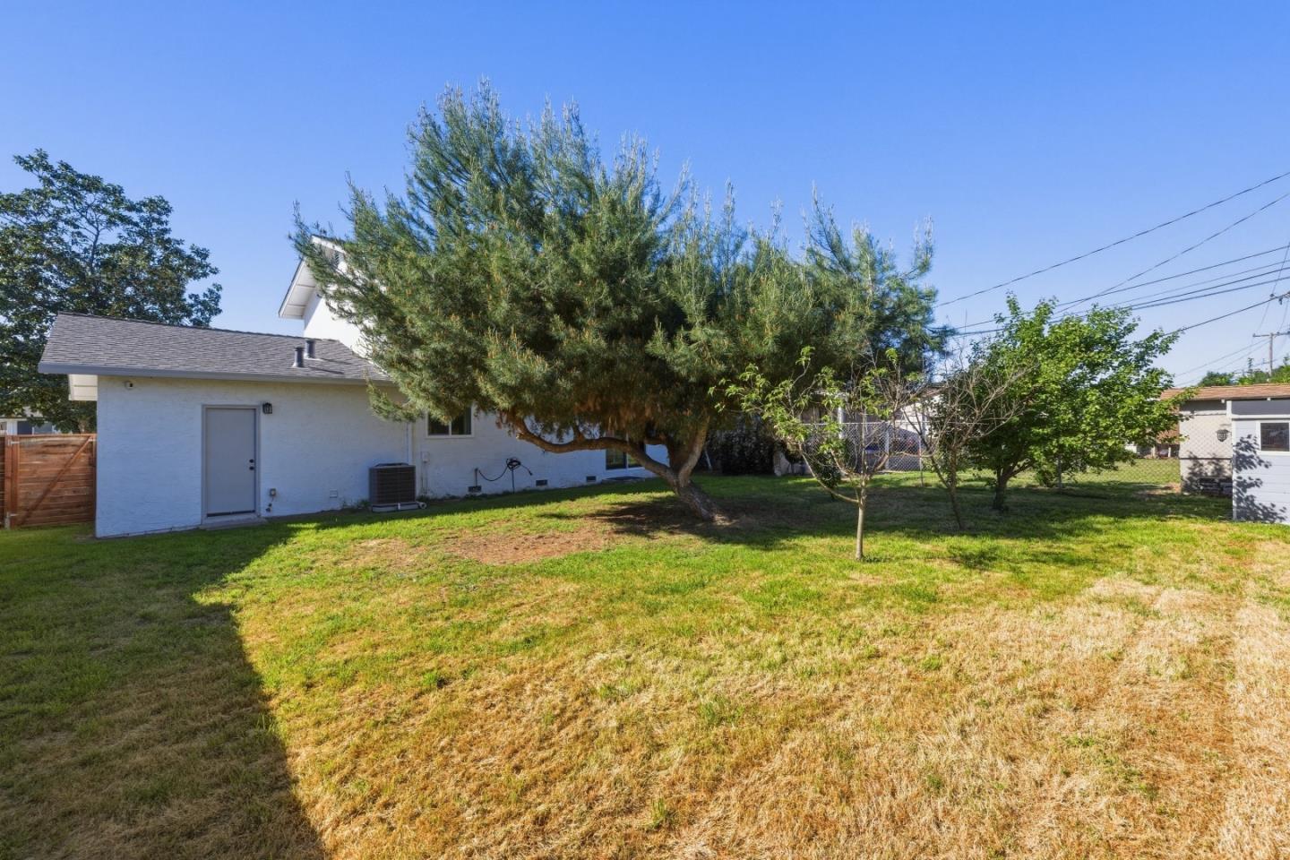 Detail Gallery Image 42 of 50 For 411 Grey Ghost Ave, San Jose,  CA 95111 - 3 Beds | 2/1 Baths