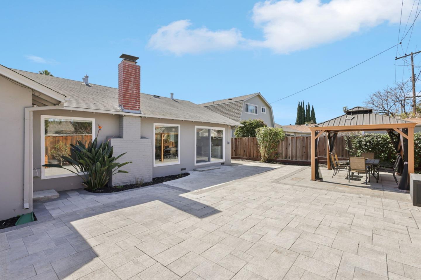 Detail Gallery Image 26 of 33 For 3435 Notre Dame Dr, Santa Clara,  CA 95051 - 3 Beds | 2 Baths