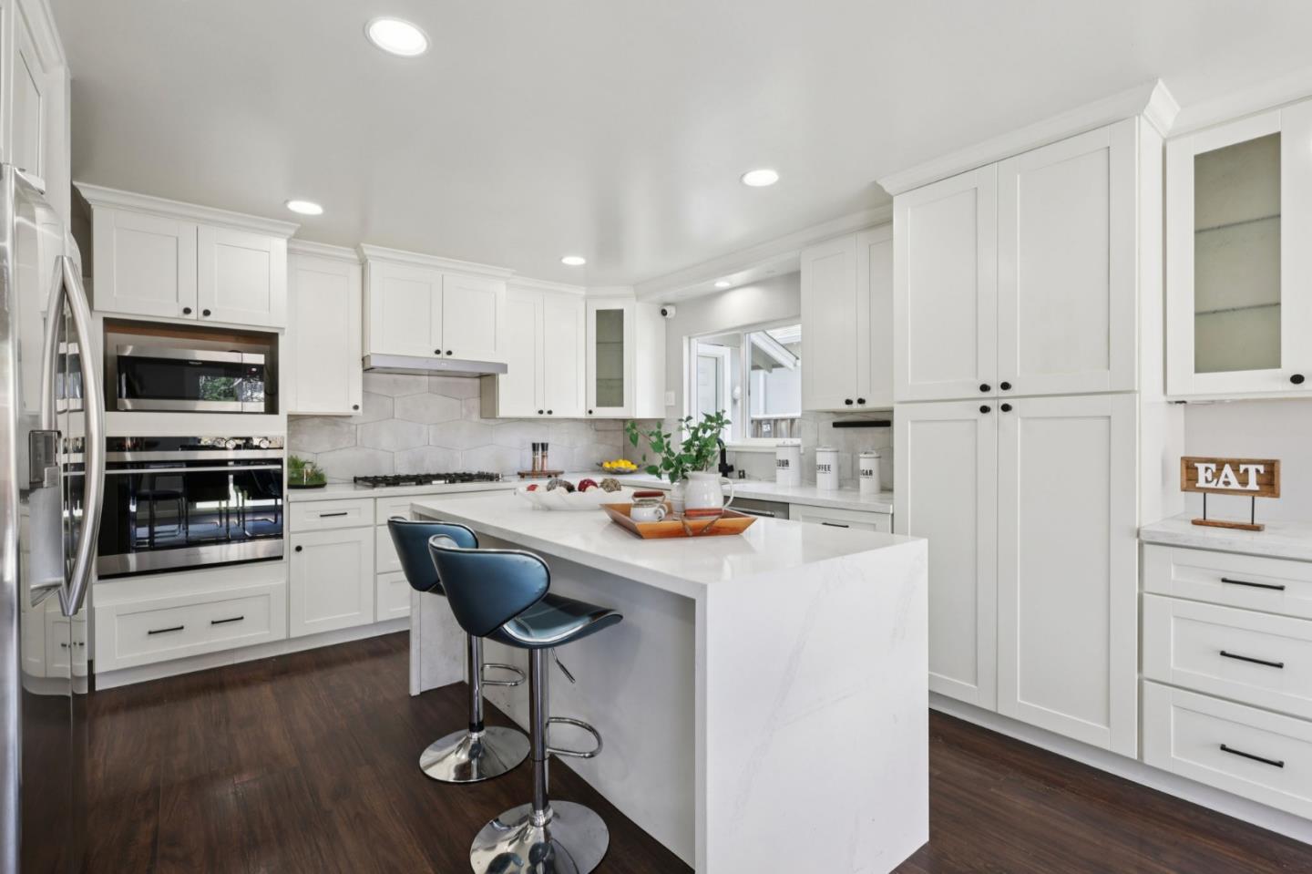 Detail Gallery Image 9 of 33 For 3435 Notre Dame Dr, Santa Clara,  CA 95051 - 3 Beds | 2 Baths