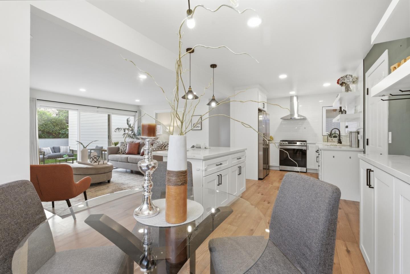 Detail Gallery Image 14 of 40 For 1216 Champagne Ln, San Jose,  CA 95132 - 4 Beds | 3 Baths