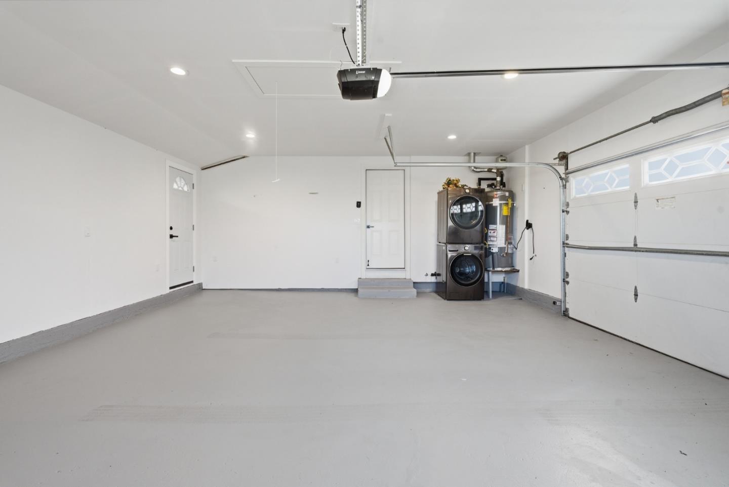 Detail Gallery Image 26 of 40 For 1216 Champagne Ln, San Jose,  CA 95132 - 4 Beds | 3 Baths