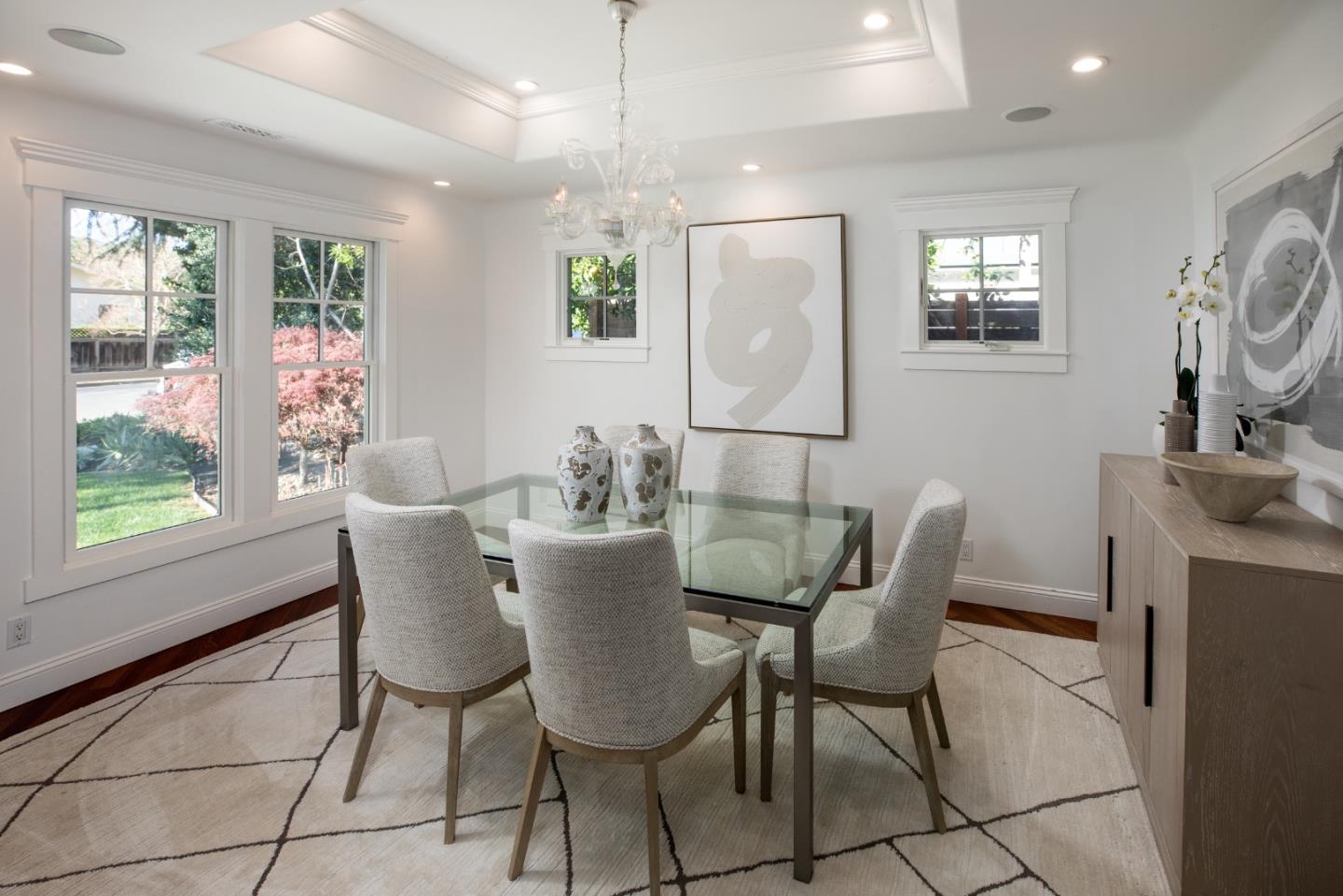 Detail Gallery Image 6 of 24 For 709 Orange Ave, Los Altos,  CA 94022 - 3 Beds | 2 Baths