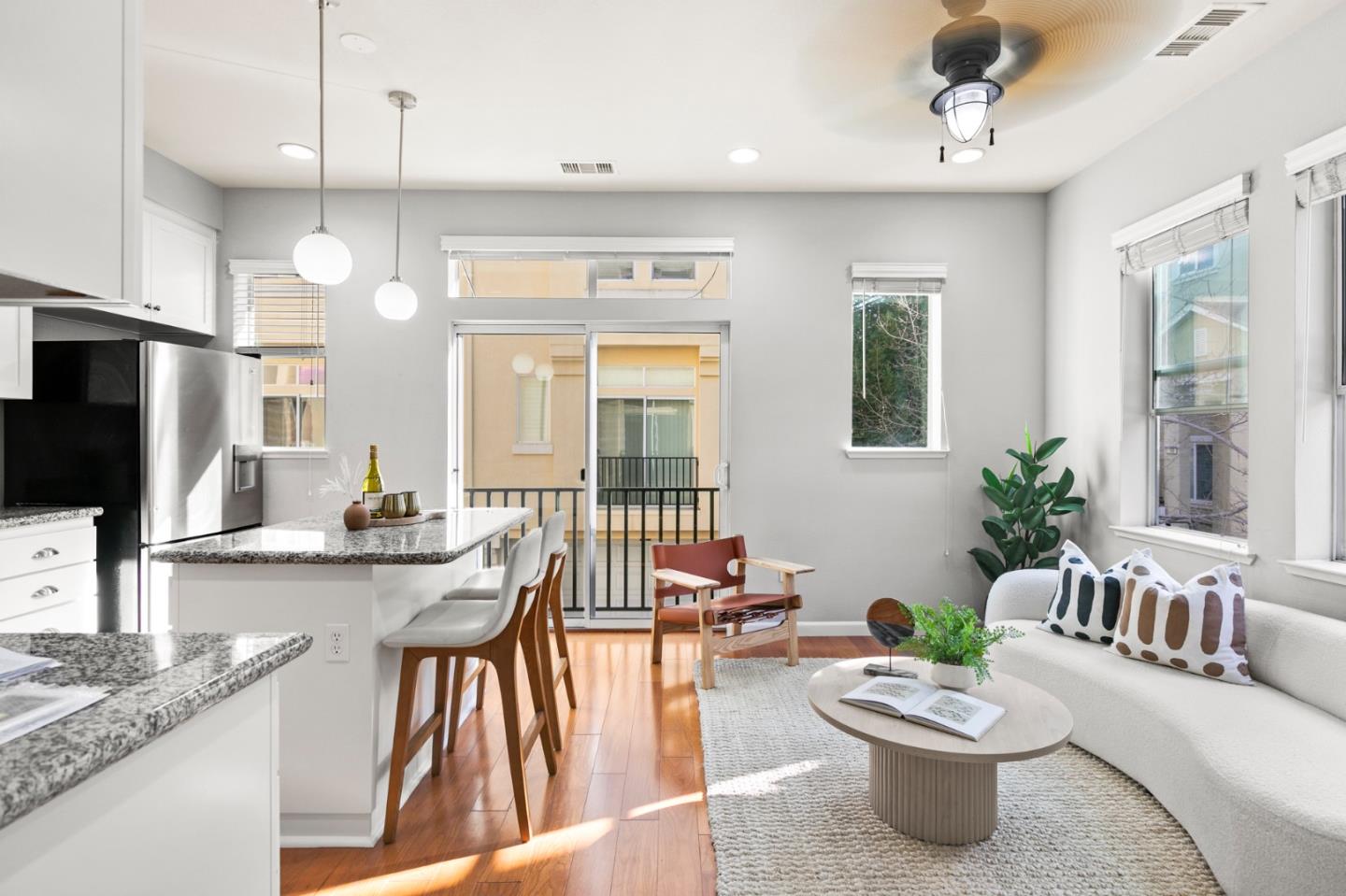 Detail Gallery Image 10 of 35 For 171 Bel Air Ct, Mountain View,  CA 94043 - 3 Beds | 2/1 Baths