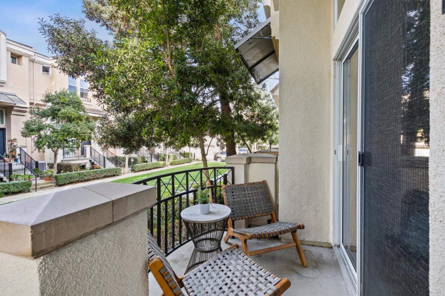 Detail Gallery Image 29 of 35 For 171 Bel Air Ct, Mountain View,  CA 94043 - 3 Beds | 2/1 Baths