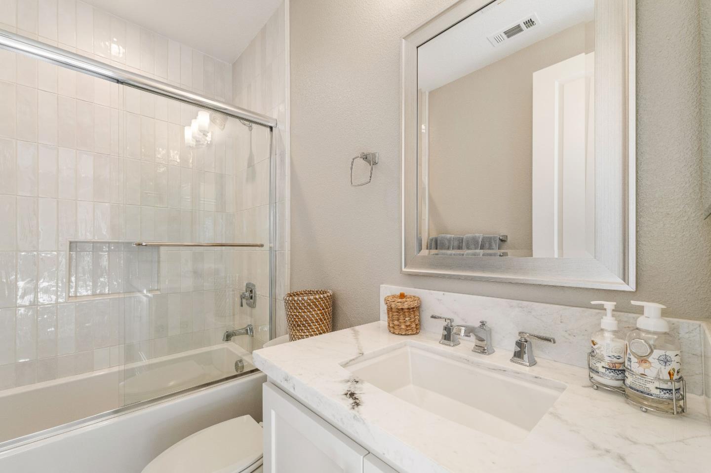 Detail Gallery Image 24 of 61 For 1814 Links Dr, Seaside,  CA 93955 - 4 Beds | 4/1 Baths