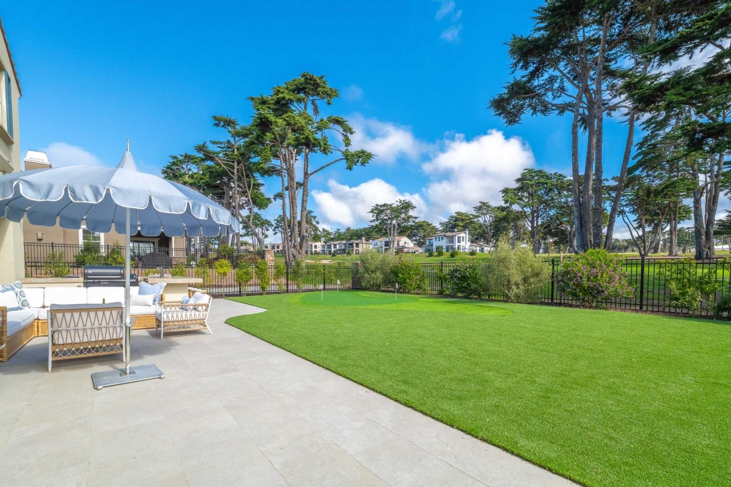 Detail Gallery Image 42 of 61 For 1814 Links Dr, Seaside,  CA 93955 - 4 Beds | 4/1 Baths