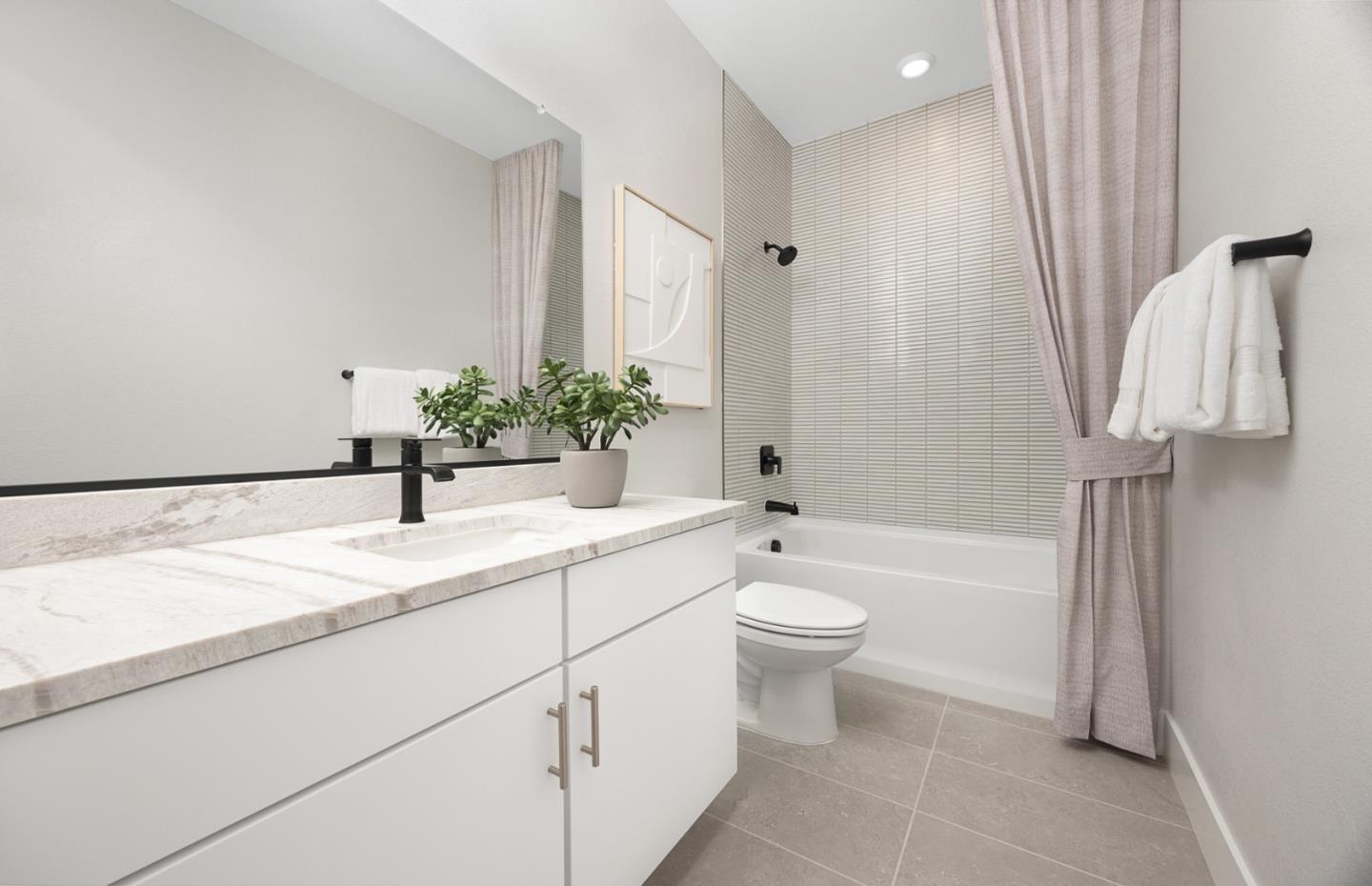 Front Image Thumbnail for ML82037946