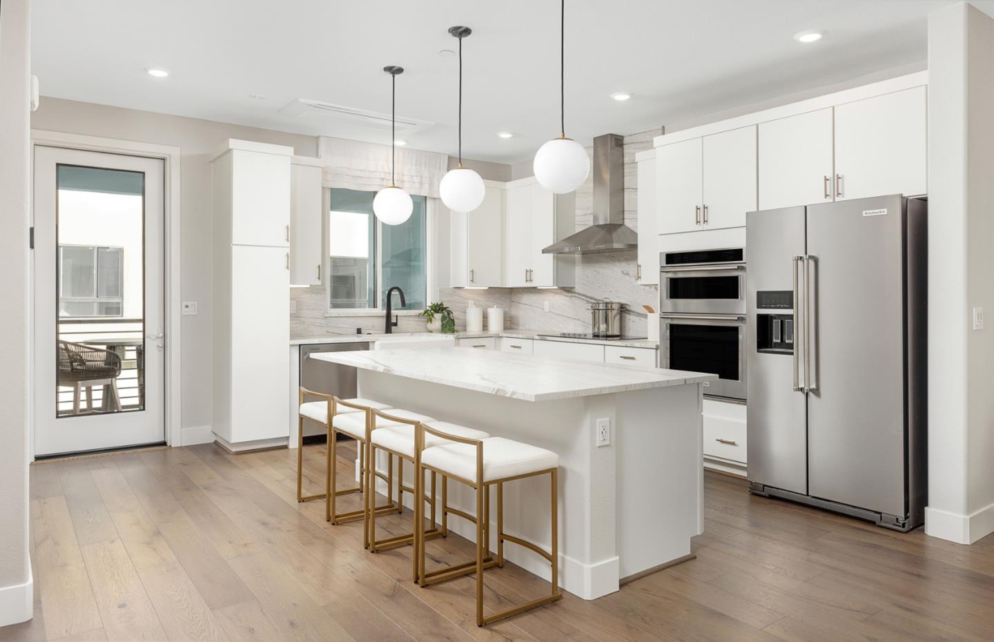 Detail Gallery Image 12 of 19 For 1139 Milan Ter #6,  Sunnyvale,  CA 94089 - 3 Beds | 3/1 Baths