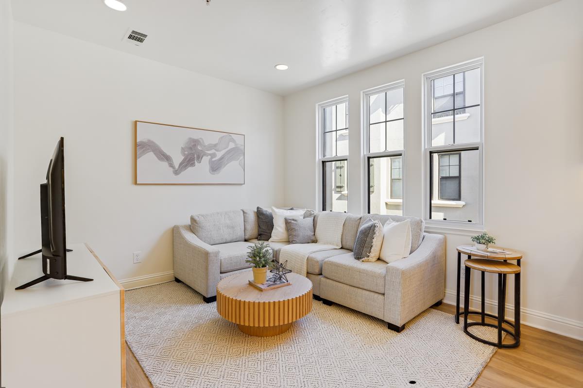 Detail Gallery Image 14 of 35 For 1469 Isabella St, Santa Clara,  CA 95050 - 3 Beds | 2/1 Baths