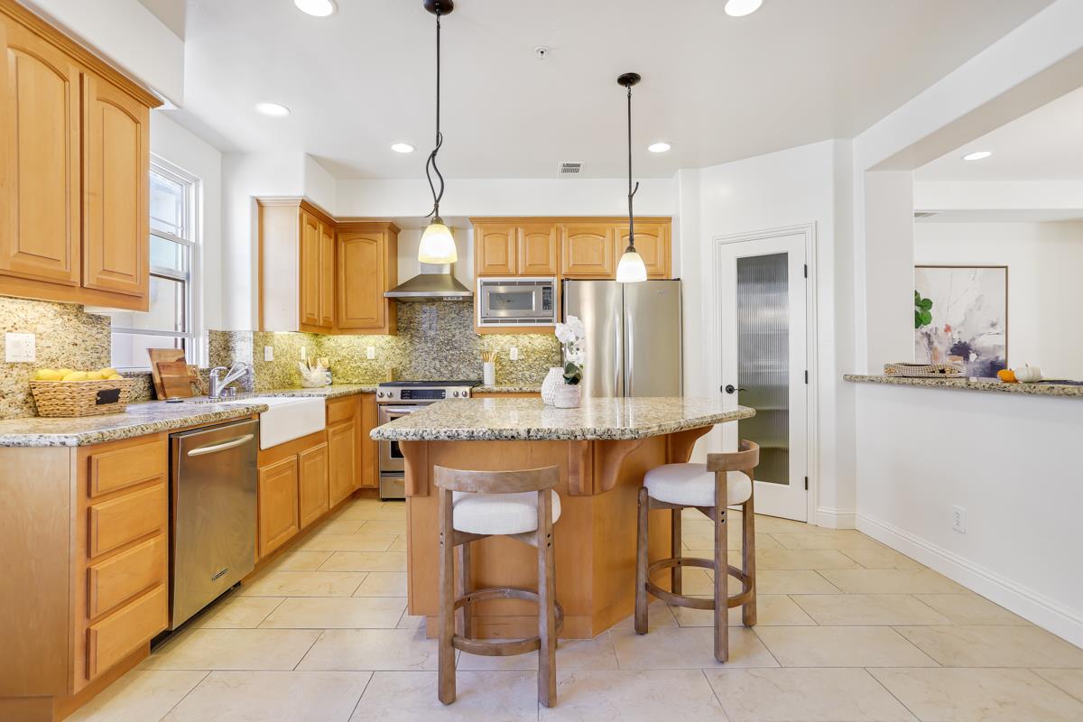 Detail Gallery Image 18 of 35 For 1469 Isabella St, Santa Clara,  CA 95050 - 3 Beds | 2/1 Baths