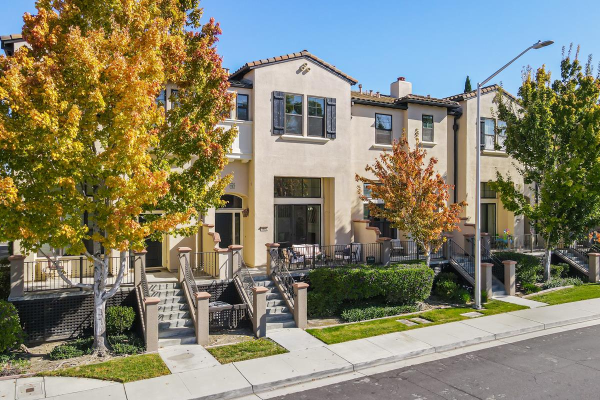 Detail Gallery Image 2 of 35 For 1469 Isabella St, Santa Clara,  CA 95050 - 3 Beds | 2/1 Baths