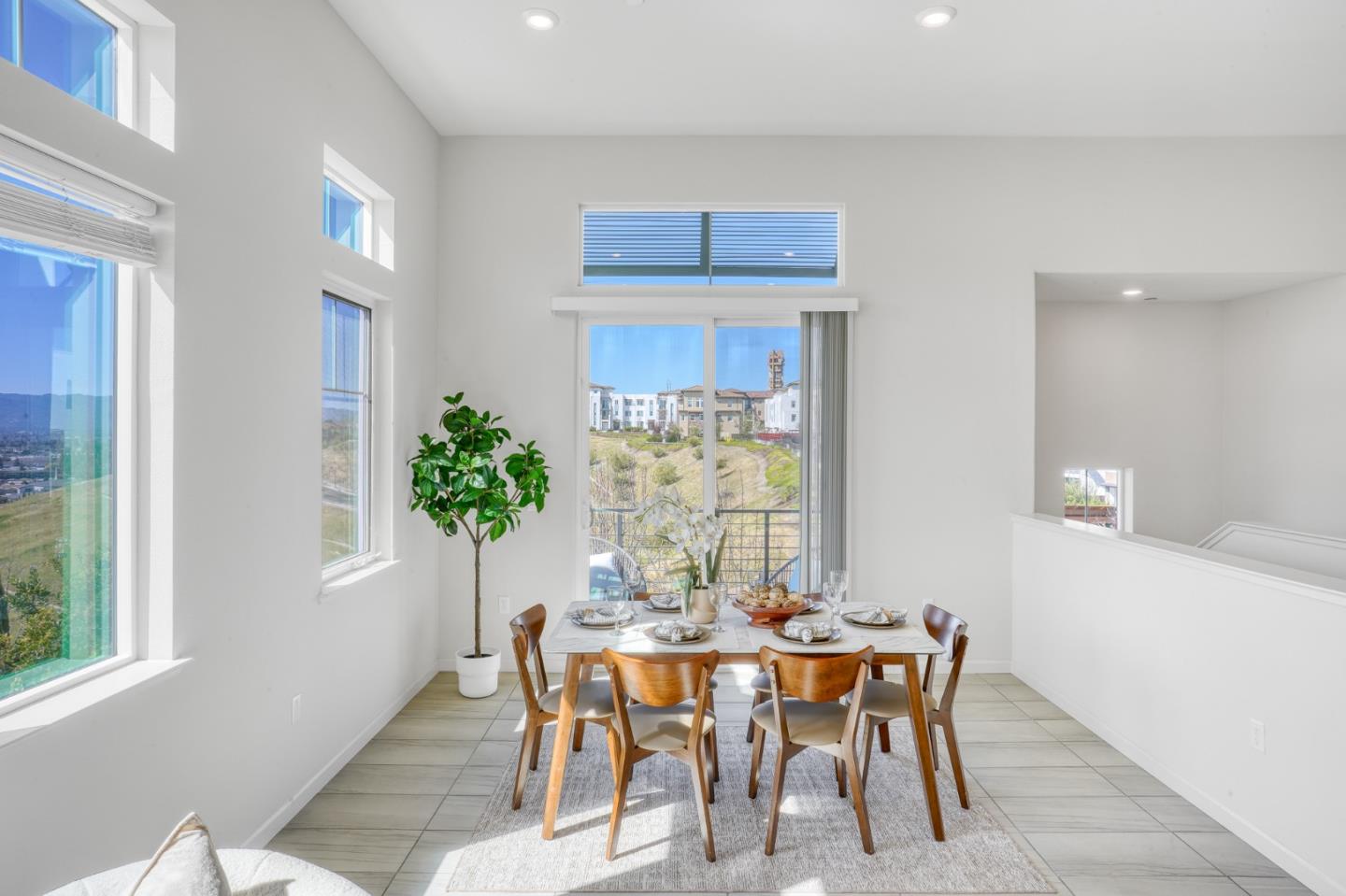 Detail Gallery Image 12 of 57 For 218 William Manly St #6,  San Jose,  CA 95136 - 2 Beds | 2 Baths