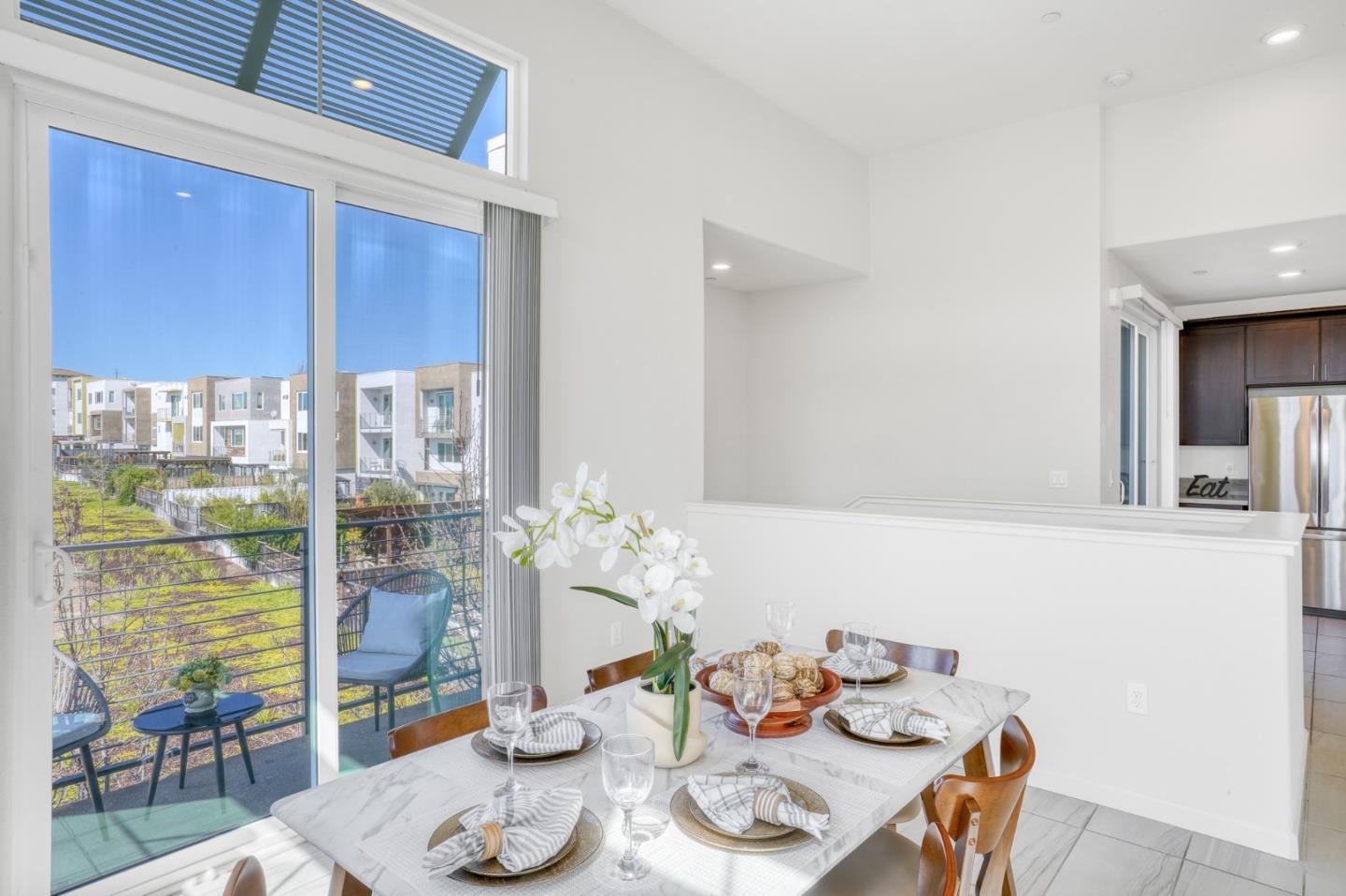 Detail Gallery Image 13 of 57 For 218 William Manly St #6,  San Jose,  CA 95136 - 2 Beds | 2 Baths