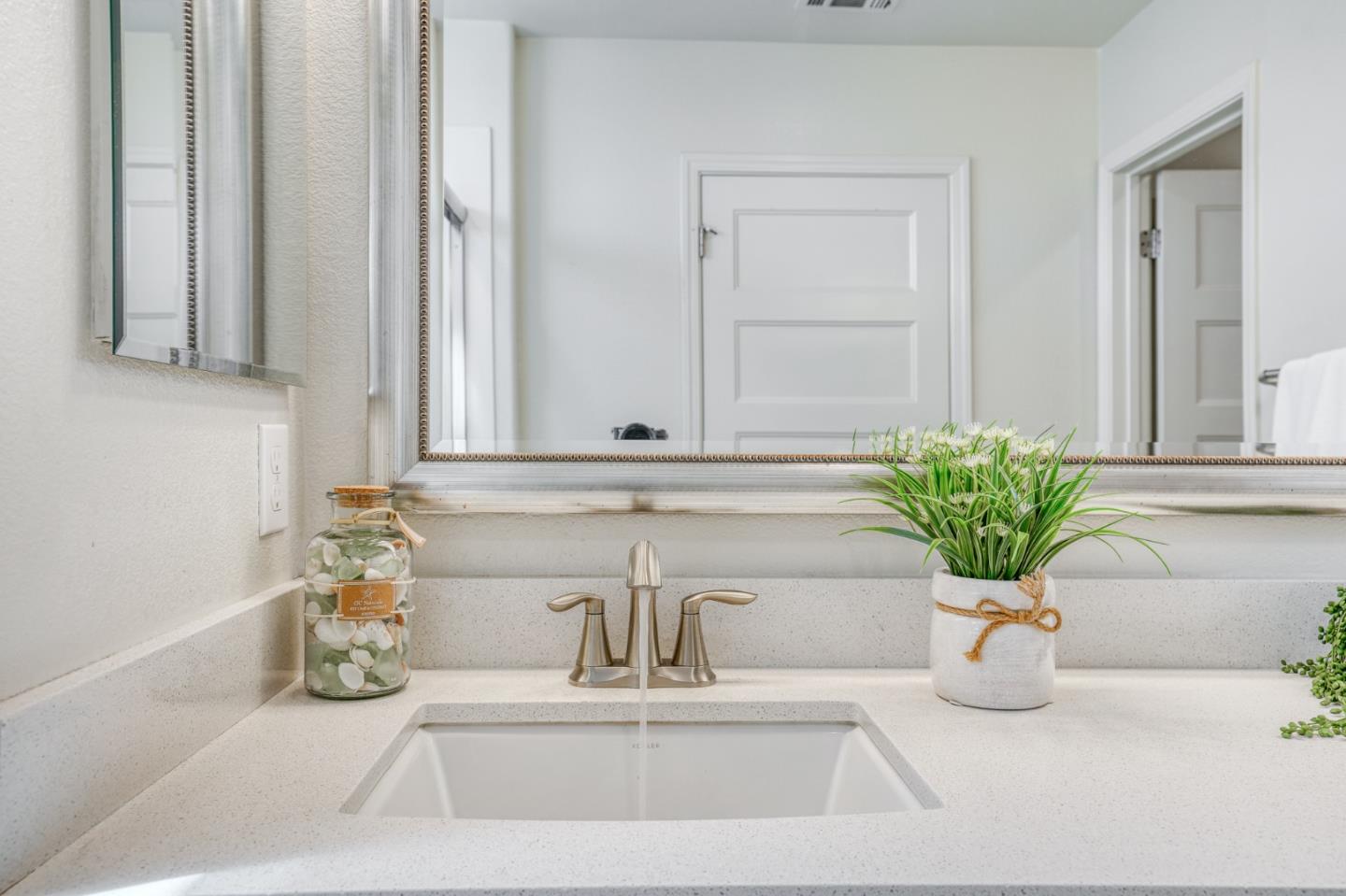 Detail Gallery Image 22 of 57 For 218 William Manly St #6,  San Jose,  CA 95136 - 2 Beds | 2 Baths