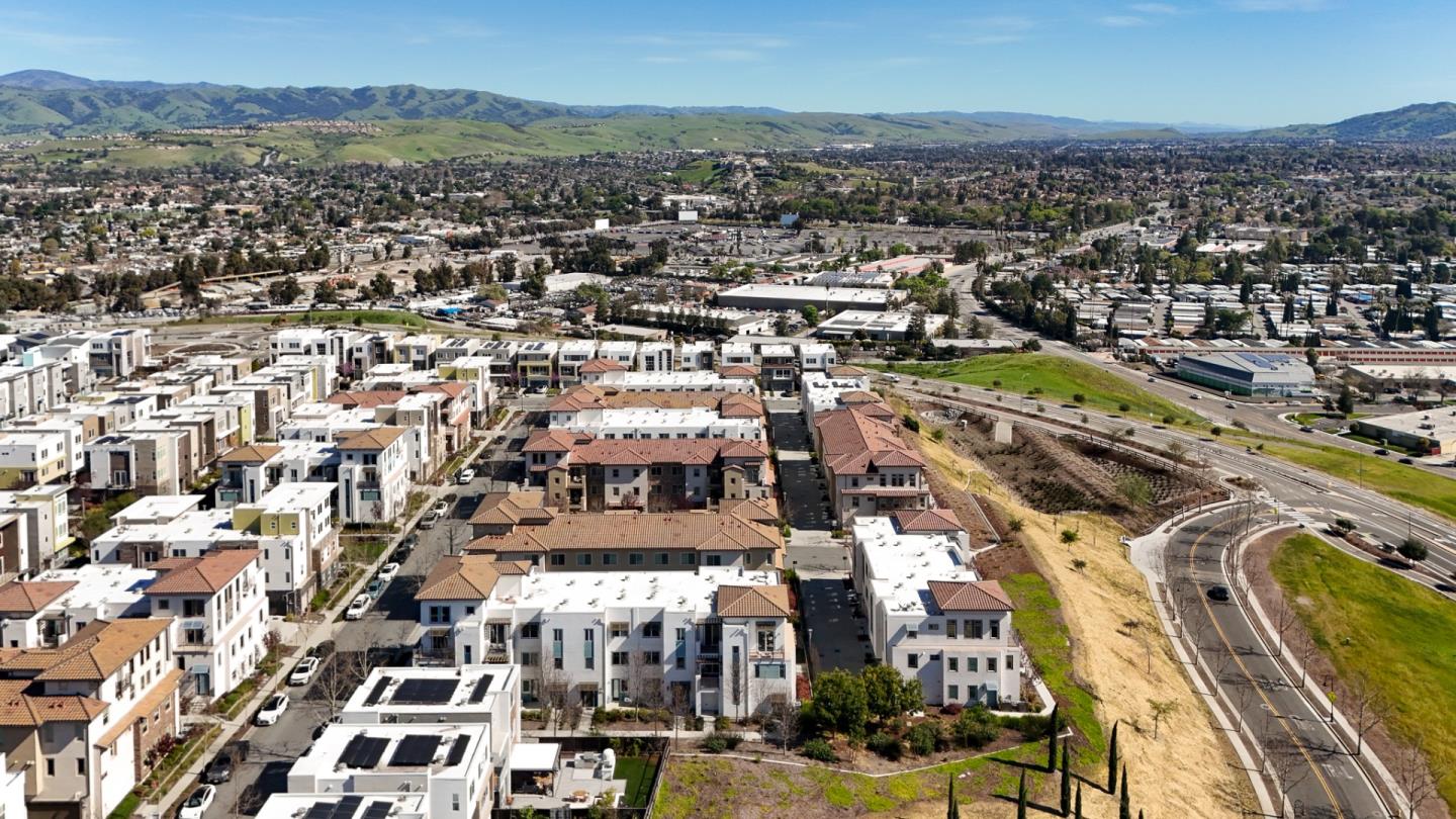 Detail Gallery Image 41 of 57 For 218 William Manly St #6,  San Jose,  CA 95136 - 2 Beds | 2 Baths