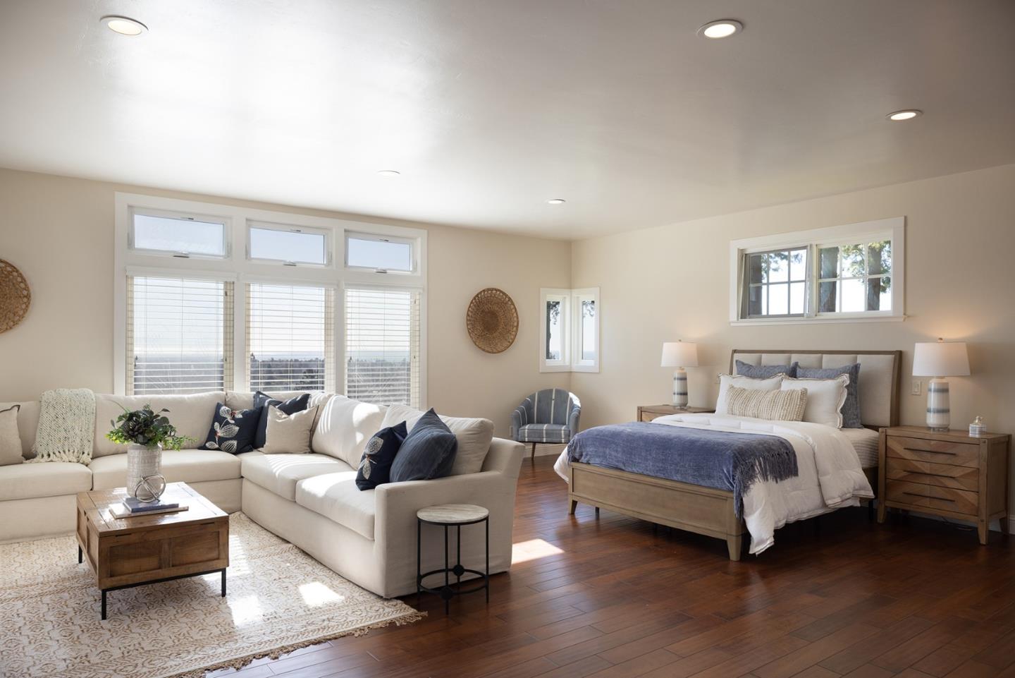 Detail Gallery Image 24 of 55 For 535 Highland Ave, Santa Cruz,  CA 95060 - 8 Beds | 5/1 Baths